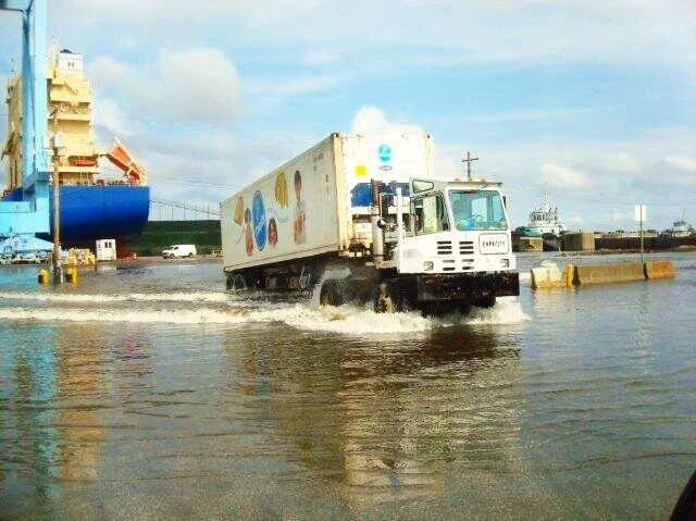 PORT OF WILMINGTON FLOOD CONTROL
