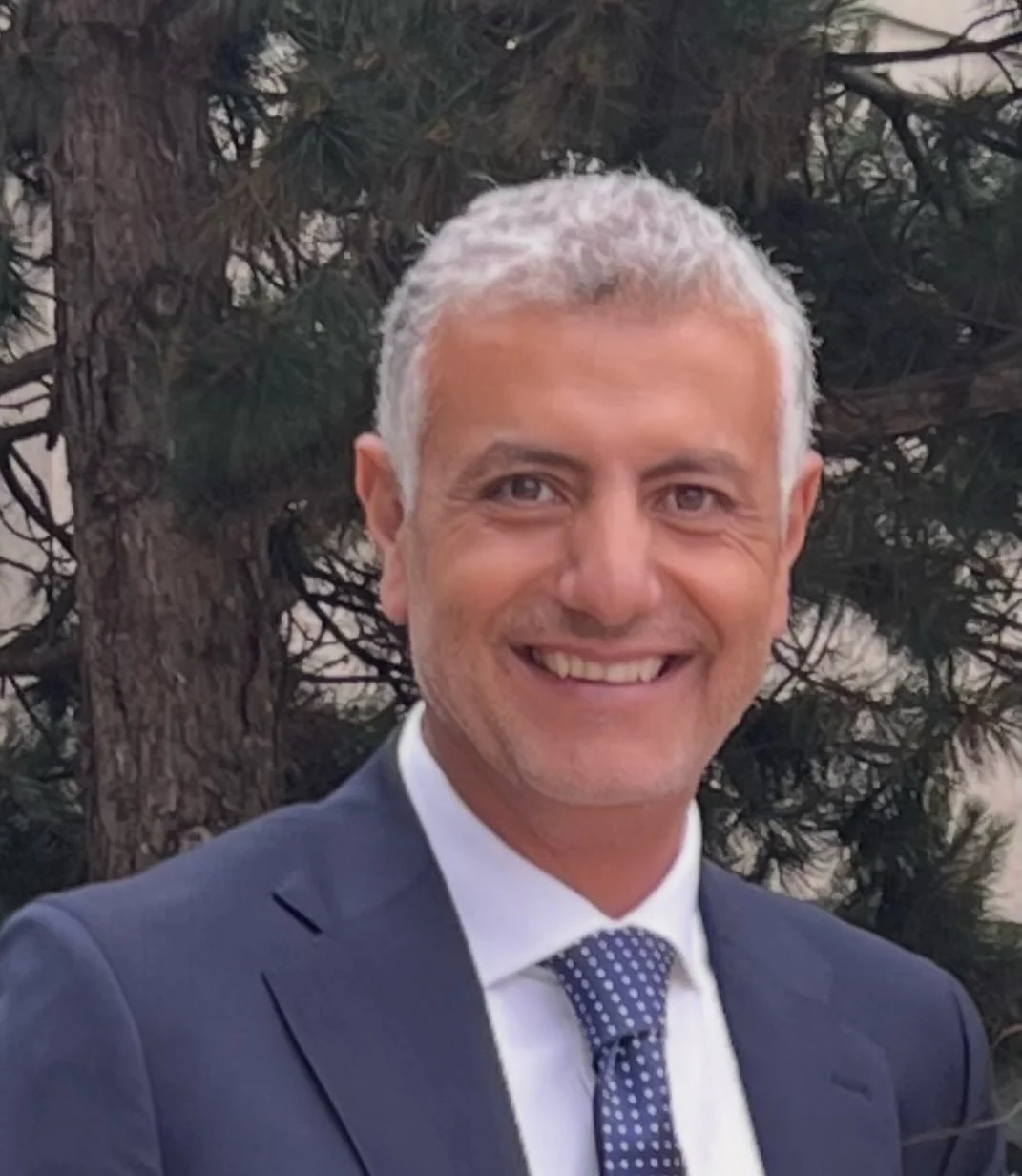 Real Estate Broker @rlprealtyplus 
🏆 Award Winning Realtor
🏡 Serving GTA over 13 years (Halton, Mississauga, Etobicoke, Waterloo, Toronto)

www.ihabbasha.com

#ihabbashateam #bashadedication #bashaloyalty #basharesults #youragent