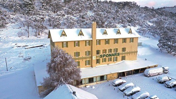 Sponars Chalet in Perisher is the perfect year round base to enjoy the Kosciuszko National Park. From hassle free skiing in the southern hemispheres biggest snow resort to a full range of hiking, bike and water sports &ndash; Sponars is the place to 