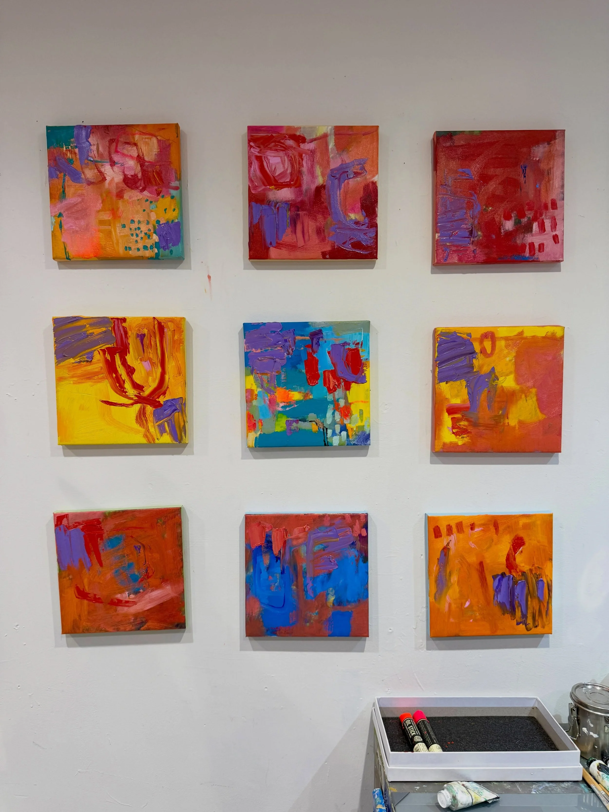 Some new things I&rsquo;m working on at the moment&hellip; finding my feet again in abstraction. More on this later 🤔 In the last few weeks I&rsquo;m having to cling to the hope that out of devasation something even more beautiful can emerge. 

#abs