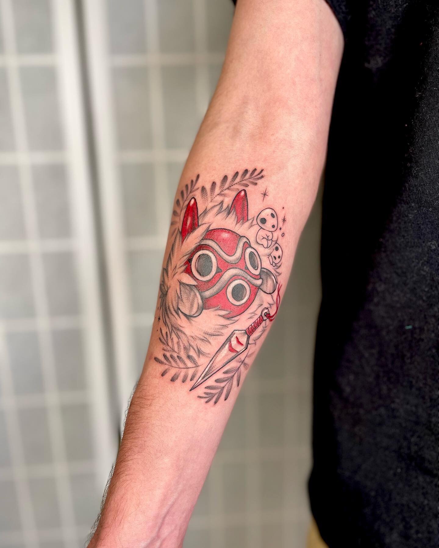 Princess Mononoke Mask 👹 
Happy Wednesday my dudes! A tat from last Walk-in Wednesday, thank you Dalton! Come by the shop on Wednesdays at 12pm I&rsquo;ll be there! I love doing these smaller pieces that don&rsquo;t require an appointment 🥰 anime, 