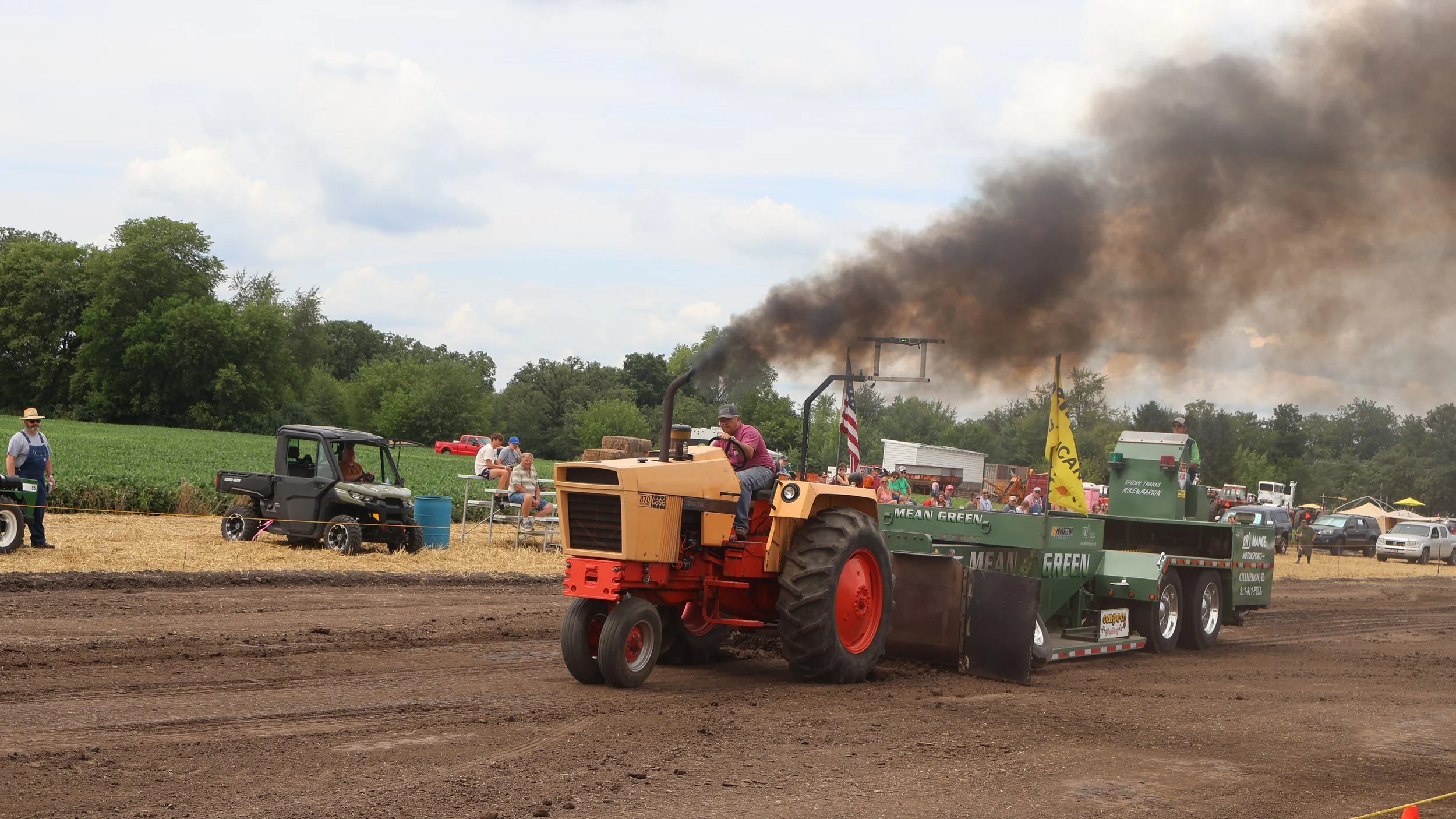 WCTA Antique Tractor Pull: Case 870 Driven by Schaeffer Motorsports