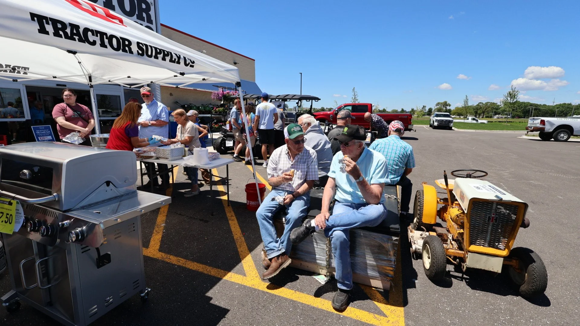 2025_TractorDiscoveryDay (56).JPG