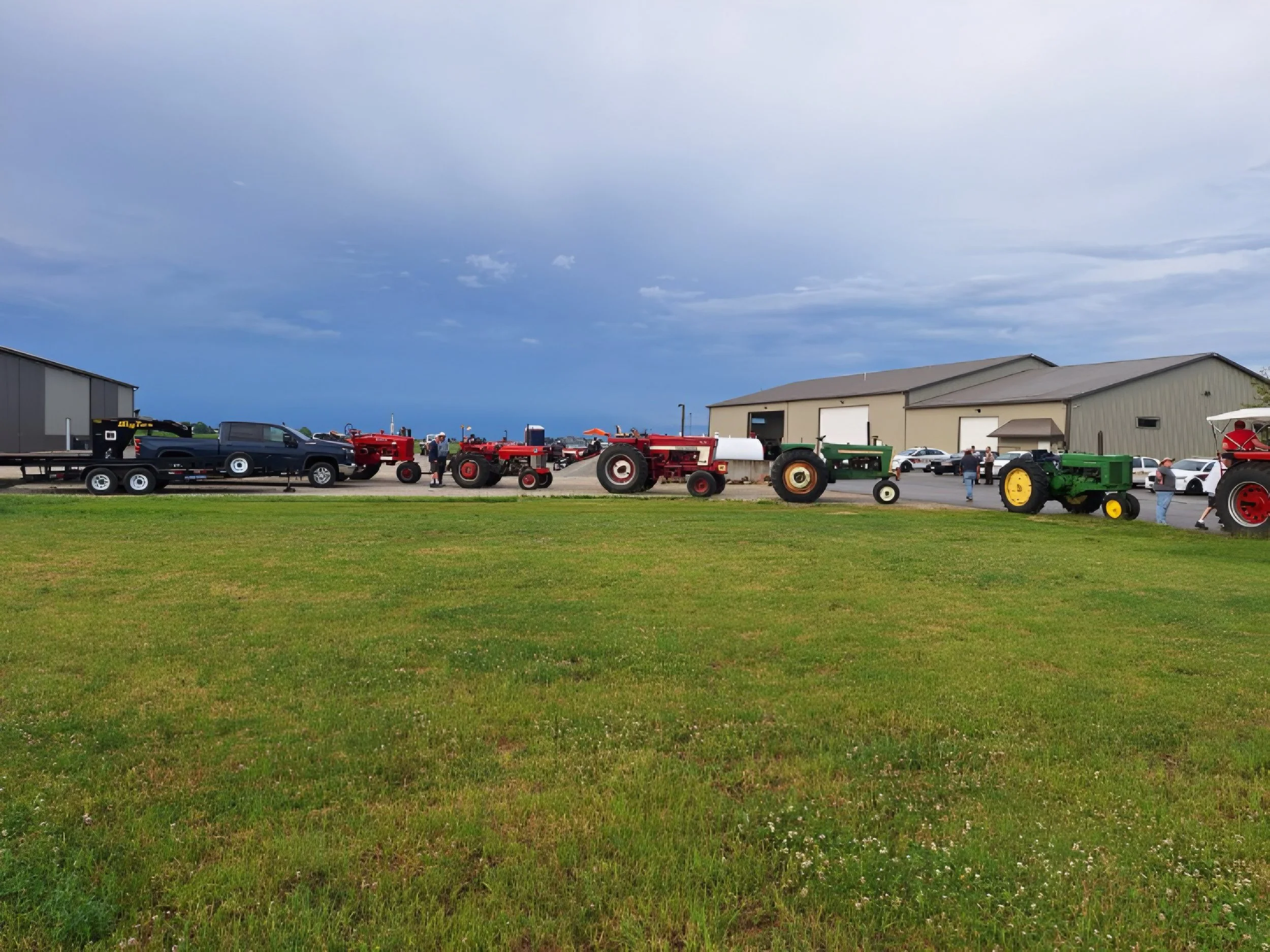 2025_TractorDrive (5).jpeg