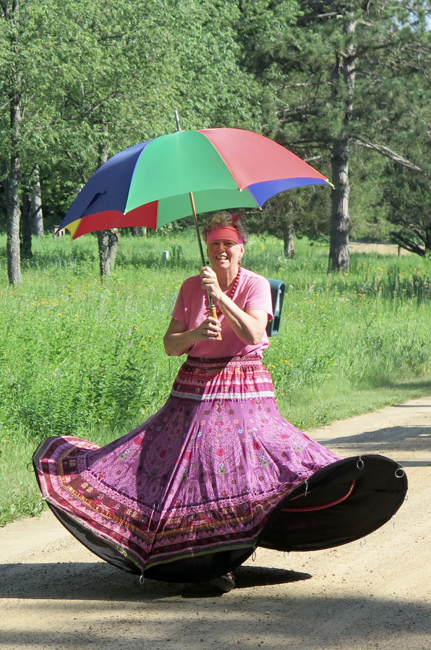 Pat as an Elizbethan Lady social distancing.JPG