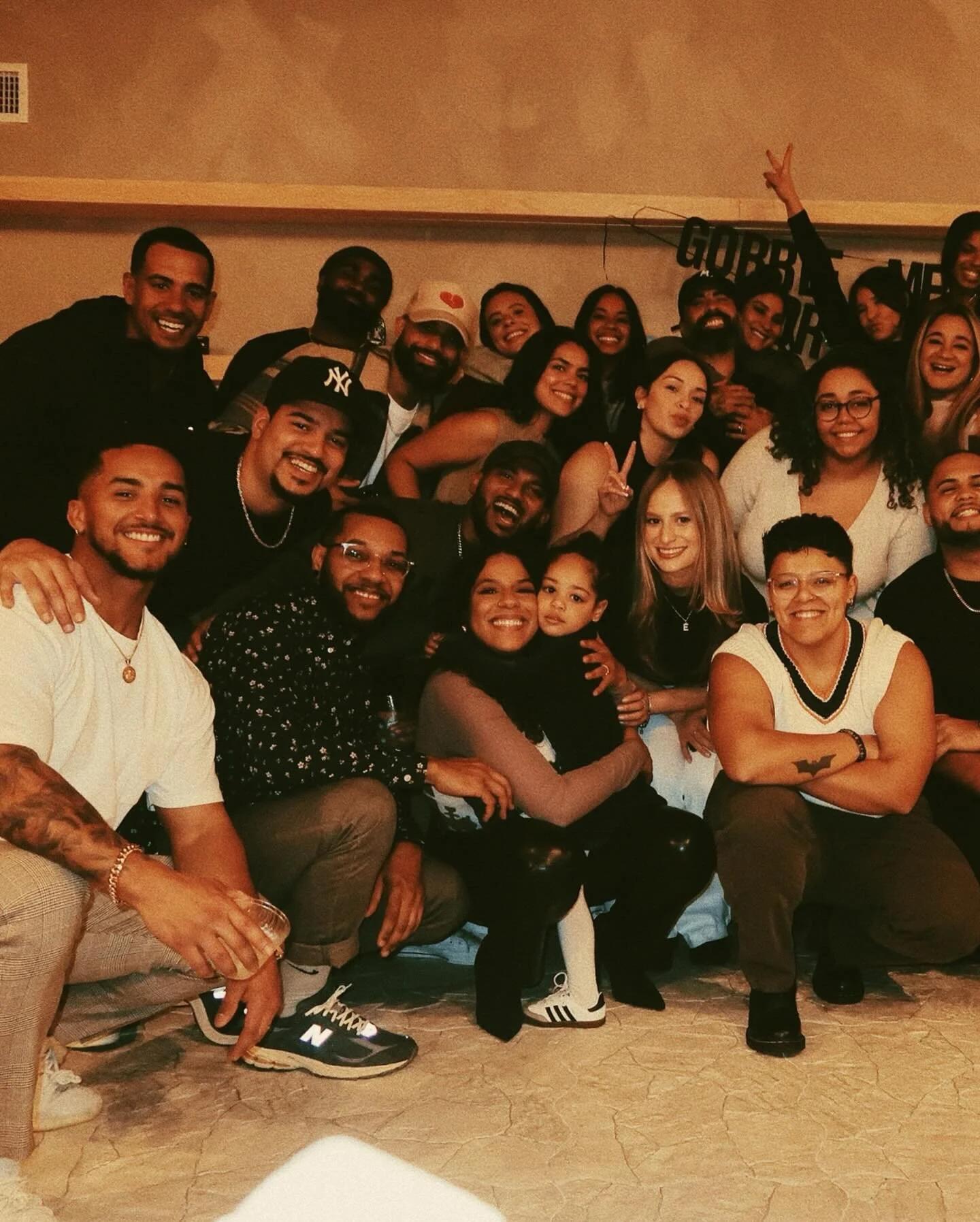 my chosen ones ❤️ #familia ⁣
⁣
⁣
⁣
⁣
⁣
⁣
#friends #friendsgiving #thankful #jersey #nj #thatgirl #mifamilia #amigos #grateful #latinogang #loschivos #thanksgiving #potluck ⁣