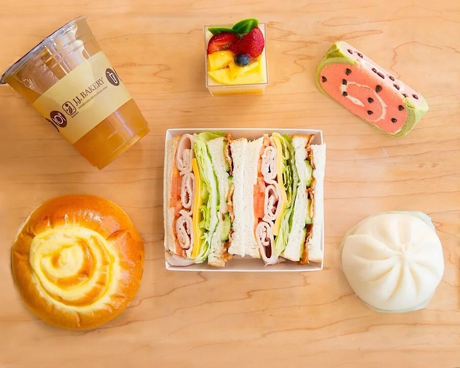 JJ Bakery: Welcome to Elephant Foot Stamp!