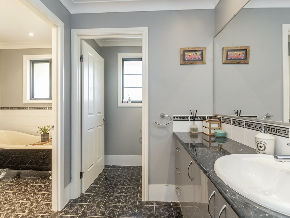 273 Manifold Road North Casino GNF Real Estate