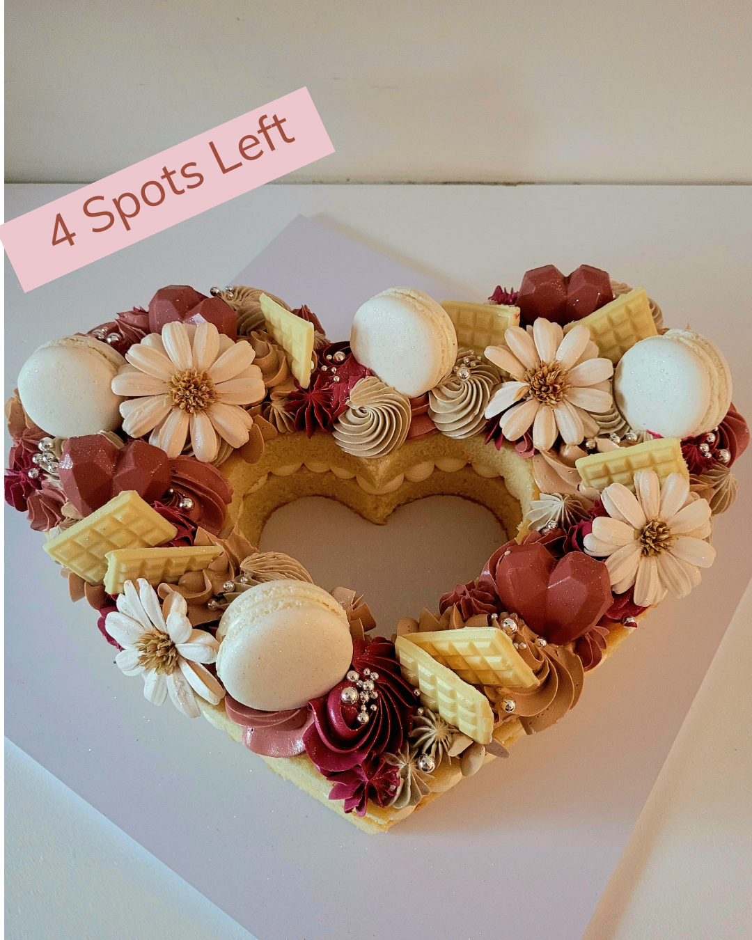 Heart Cake Decorating Class - Sunday 25th October