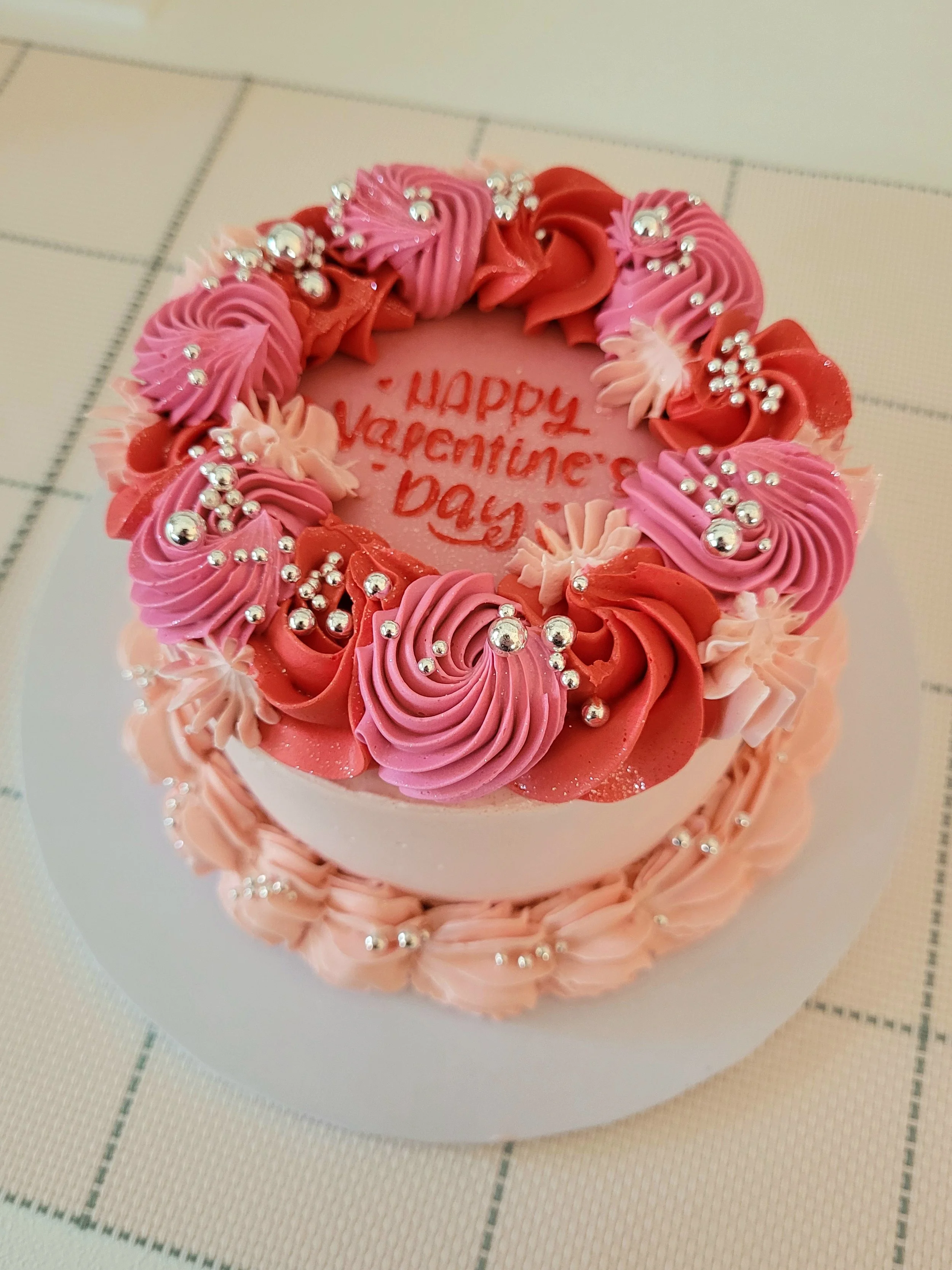 Mini Valentine's Cake