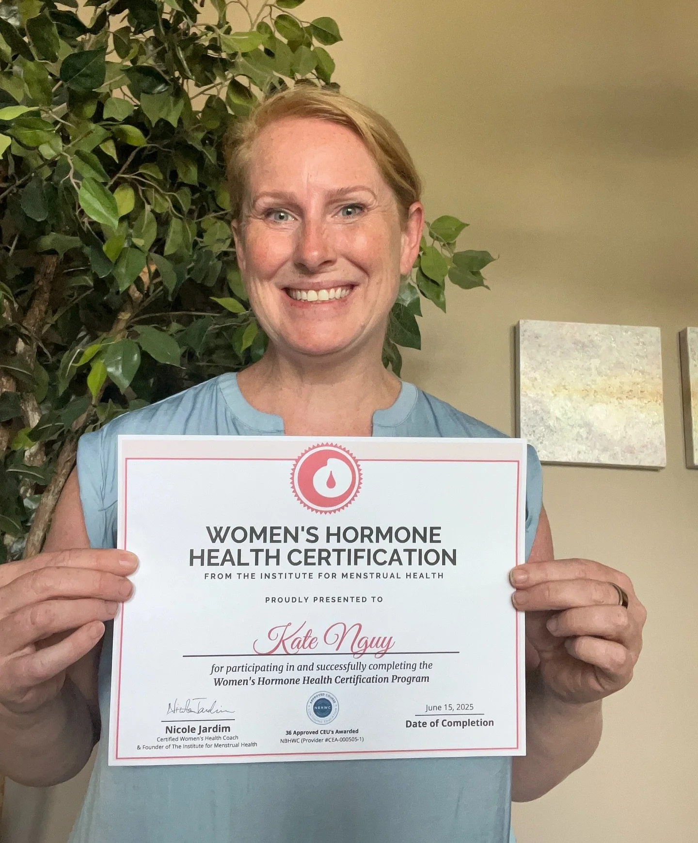 🥁 Drumroll please... it&rsquo;s OFFICIAL! 🥁

After 9 months of deep dives, exams, and a whole lotta highlighters, I&rsquo;m now a Certified Women&rsquo;s Hormone Health Practitioner! 🙌🎉

Big shoutout to @nicolemjardim for an incredible, upleveled