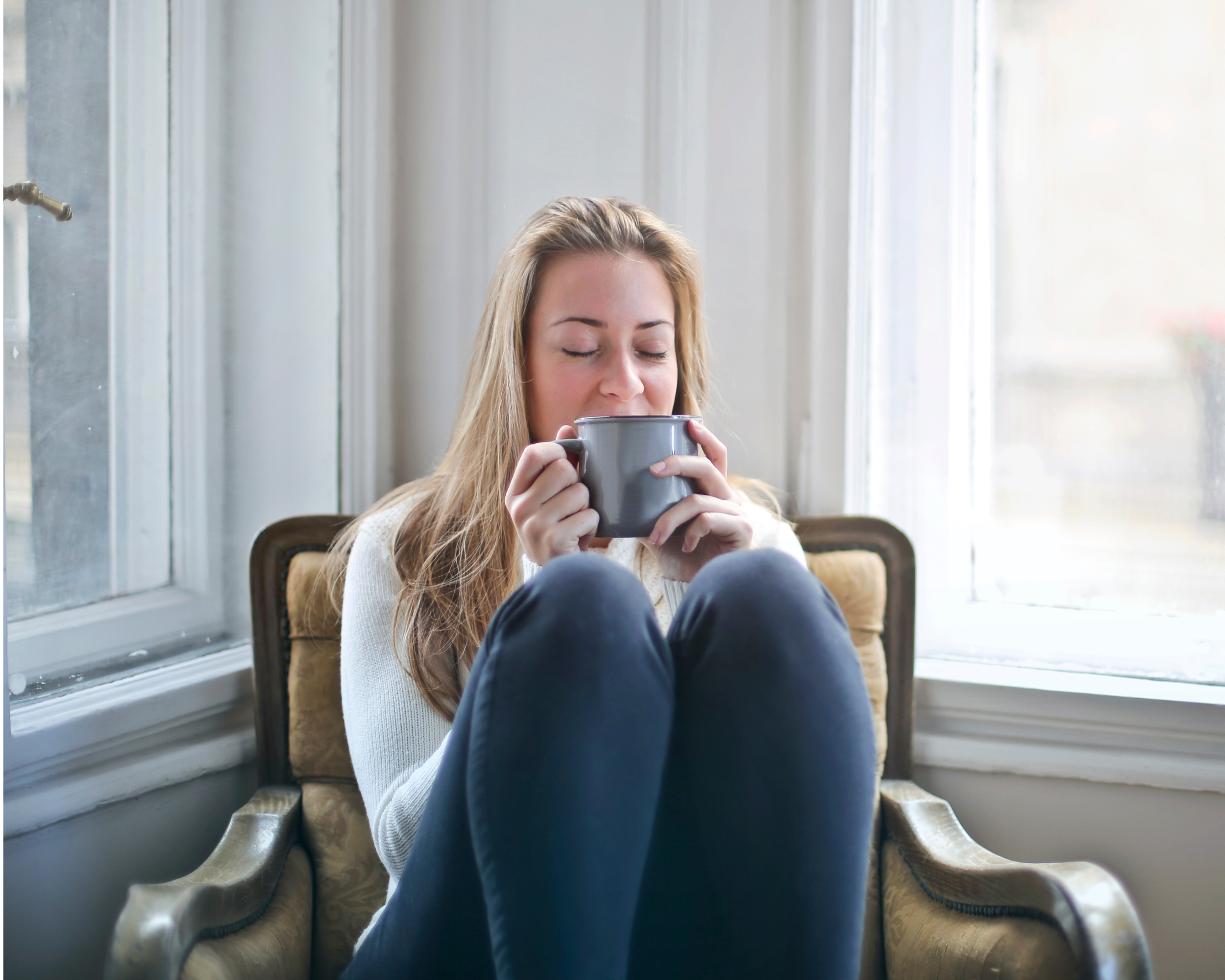 To Caffeinate or Not to Caffeinate? What Women Entering Midlife Need to Know About Their Morning Cup