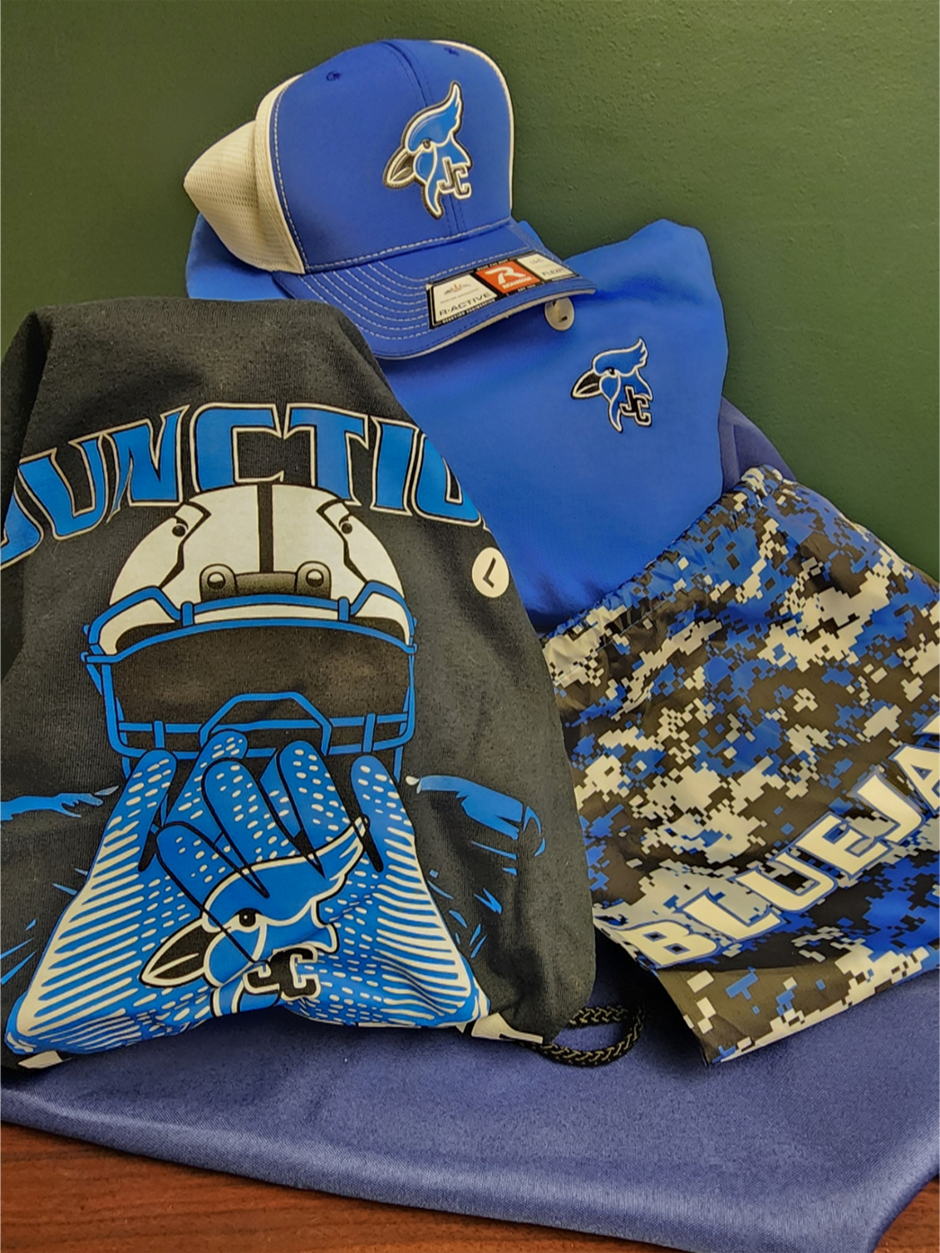 Junction City Blue Jays Gear, Bidder 17