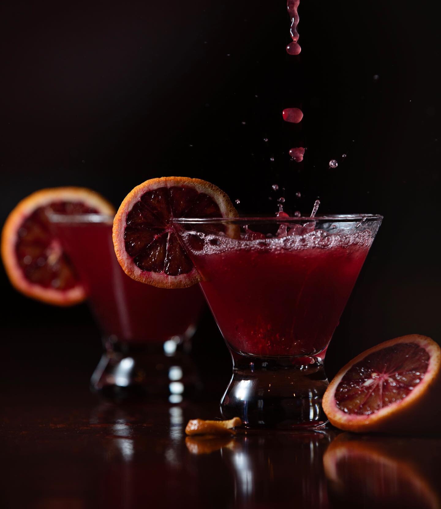 Loved working on this #BloodOrange #Martini from @salute_ristorante! Eve created quite a drink! You can get the #recipe in the #february issue of @bclmag ! It&rsquo;s always an honor to see your work on the #cover of a #magazine!! 

#foodstyling #foo