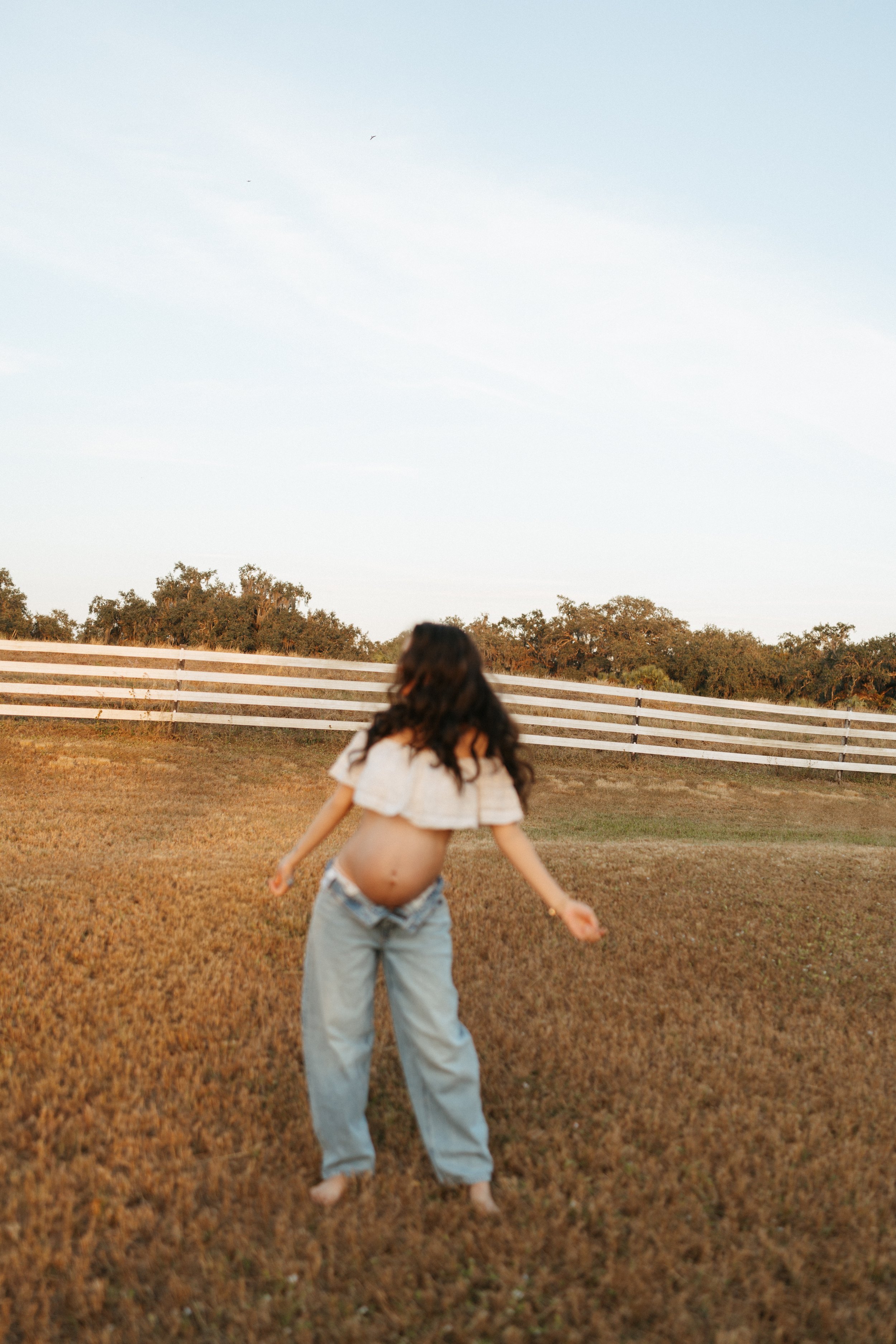 Open-Field-Maternity-Photoshoot-Labelle-Florida-Norma-Garcia-Photography-Ava-157.jpg