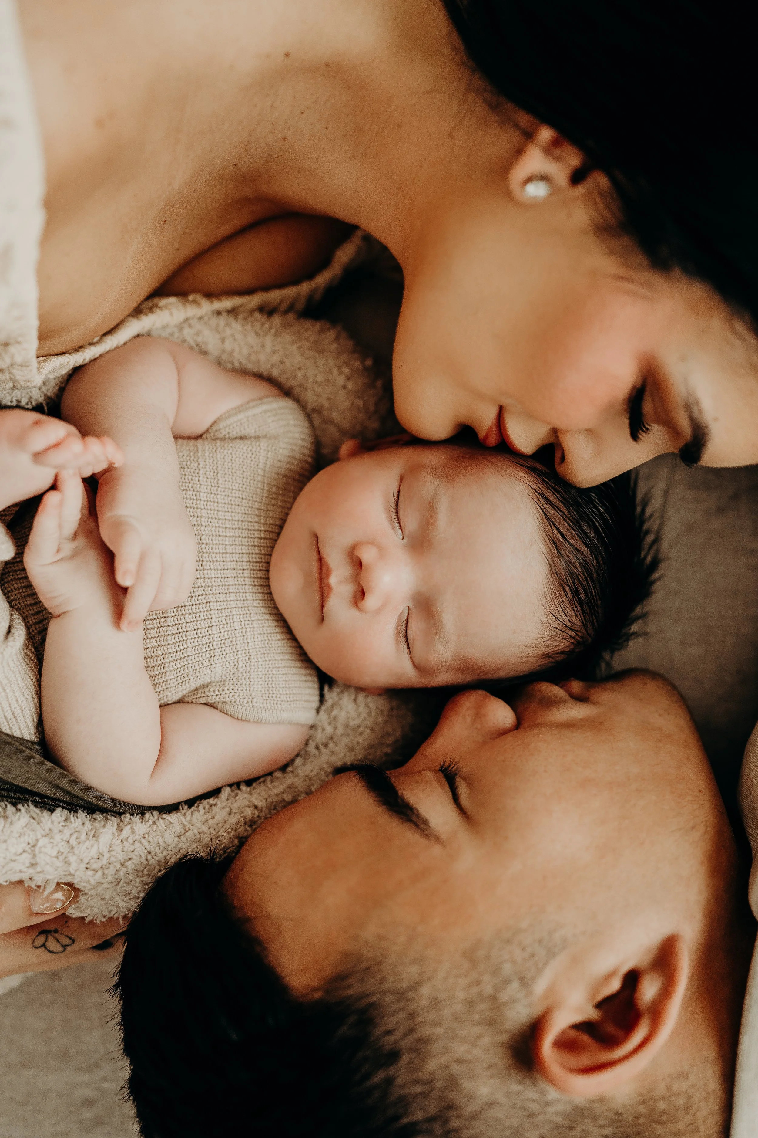 Newborn-Photoshoot-Studio-Fort-Myers-Florida-Norma-Garcia-Photography-2024-Baby-Kai-25.jpg