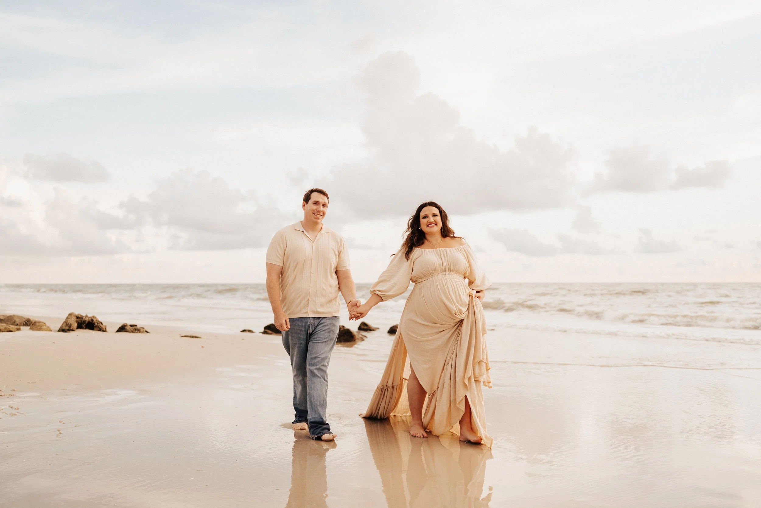 Beach-Maternity-Photoshoot-Naples-Florida-Norma-Garcia-Photography-Elise+Joseph-17.jpg