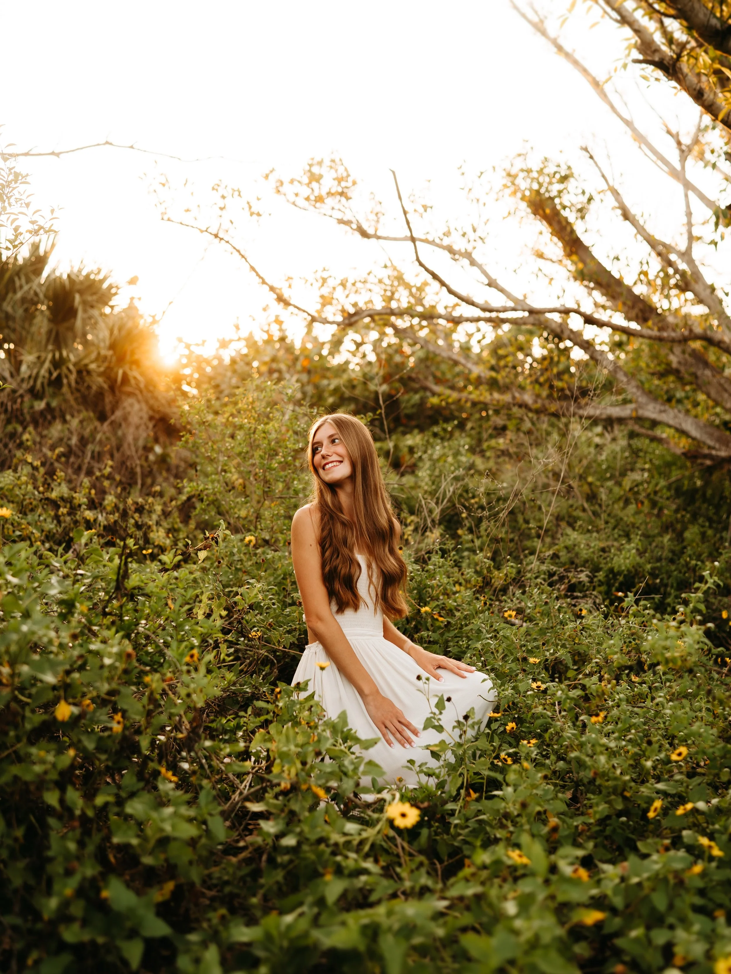 not always do I get to photograph gorgeous seniors, but when I do 💛💛💛💛💛 how unreallll are you Maddie <3 !!! 

Maddie may this new chapter be full of amazing memories and growth growing only closer to reach all your dreams!! You have such a go