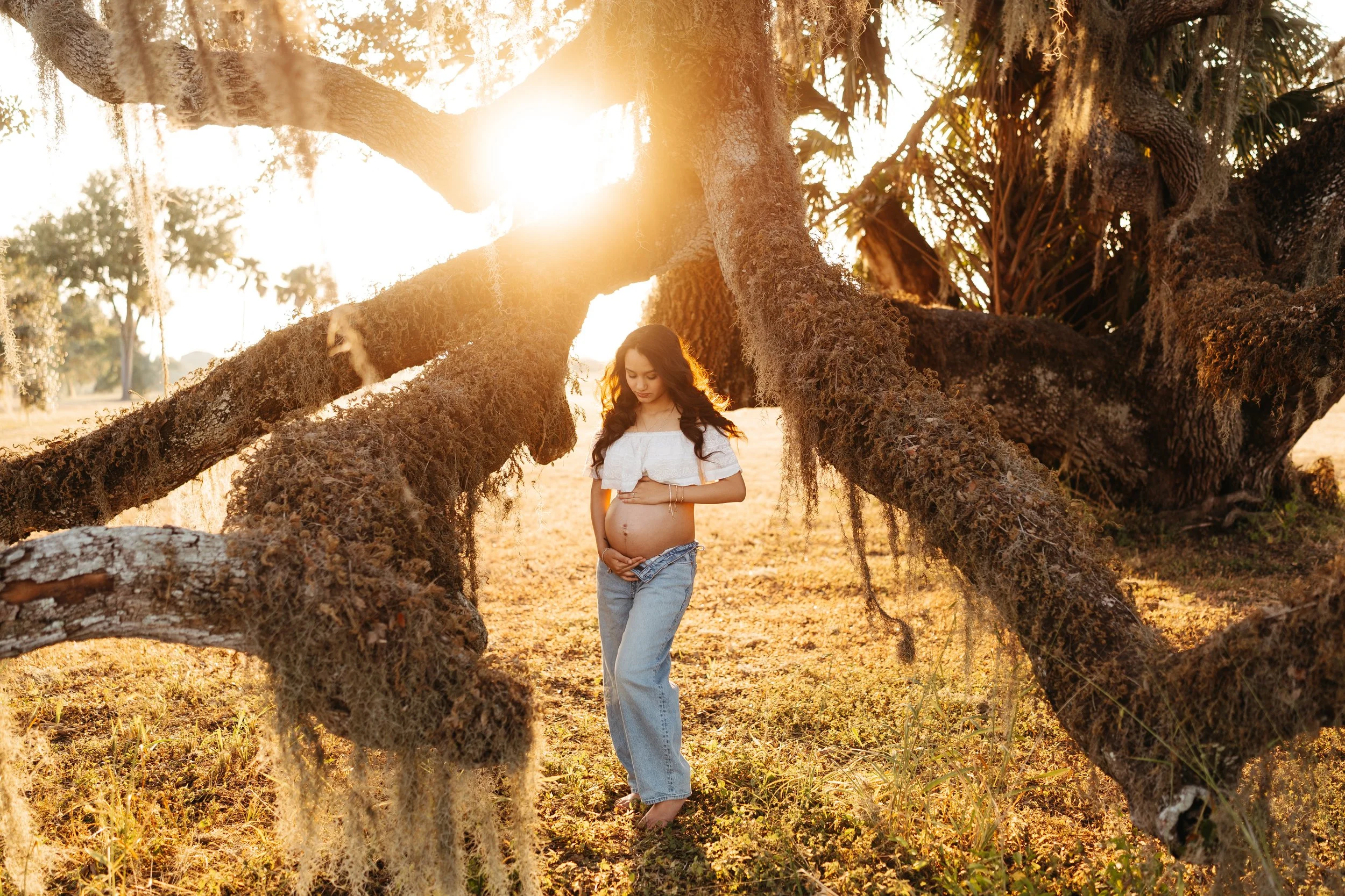 Open-Field-Maternity-Photoshoot-Labelle-Florida-Norma-Garcia-Photography-Ava-107.jpg