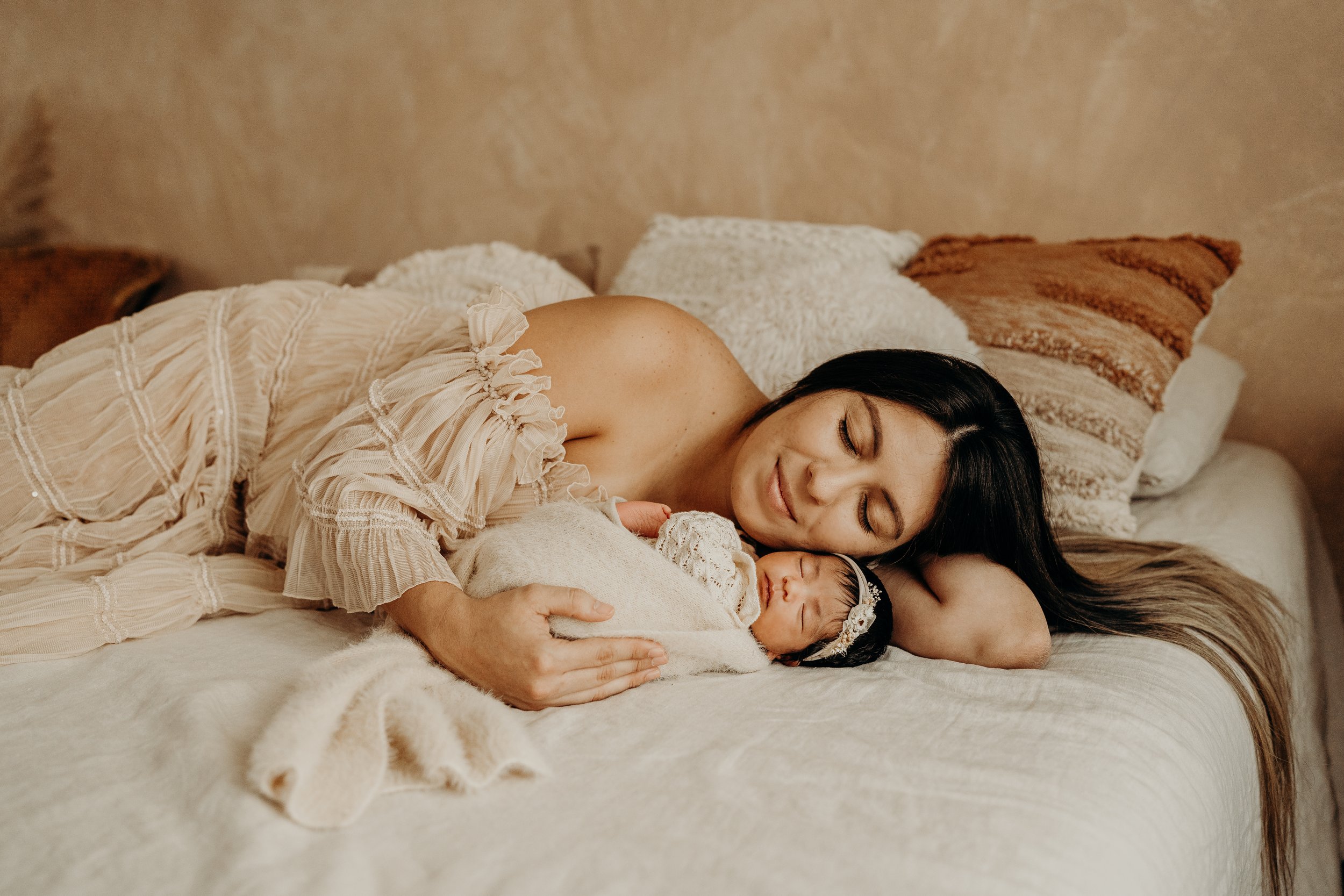 Newborn-Photoshoot-Studio-Fort-Myers-Florida-Norma-Garcia-Photography-Baby-Allison-33.jpg