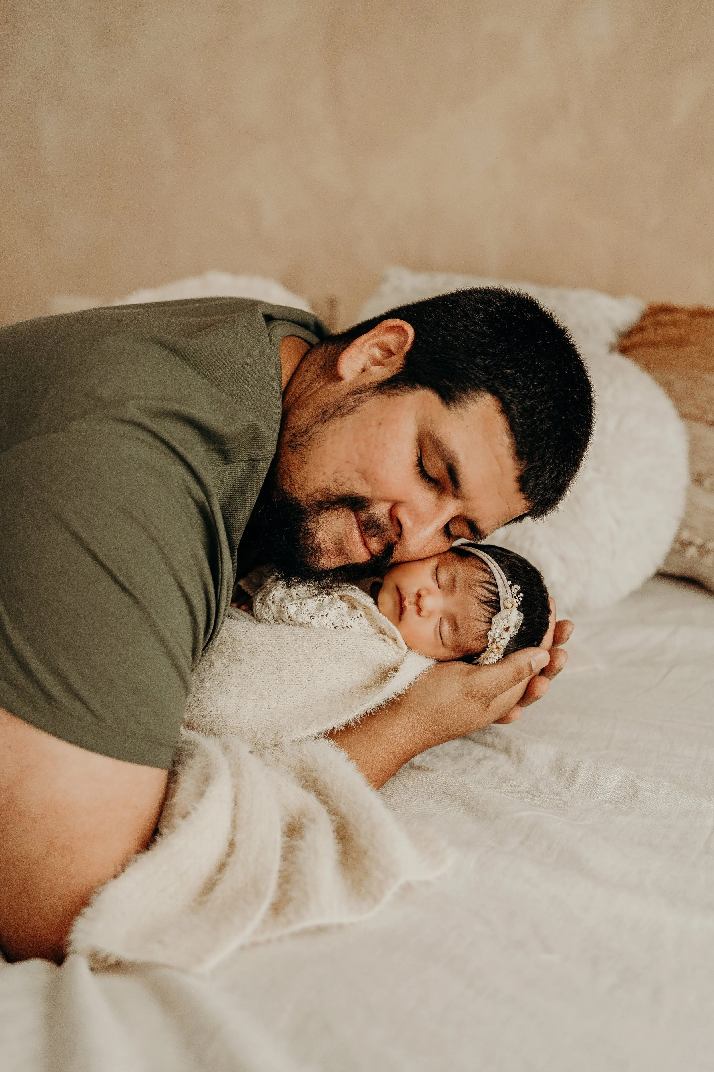 Newborn-Photoshoot-Studio-Fort-Myers-Florida-Norma-Garcia-Photography-Baby-Allison-23.jpg