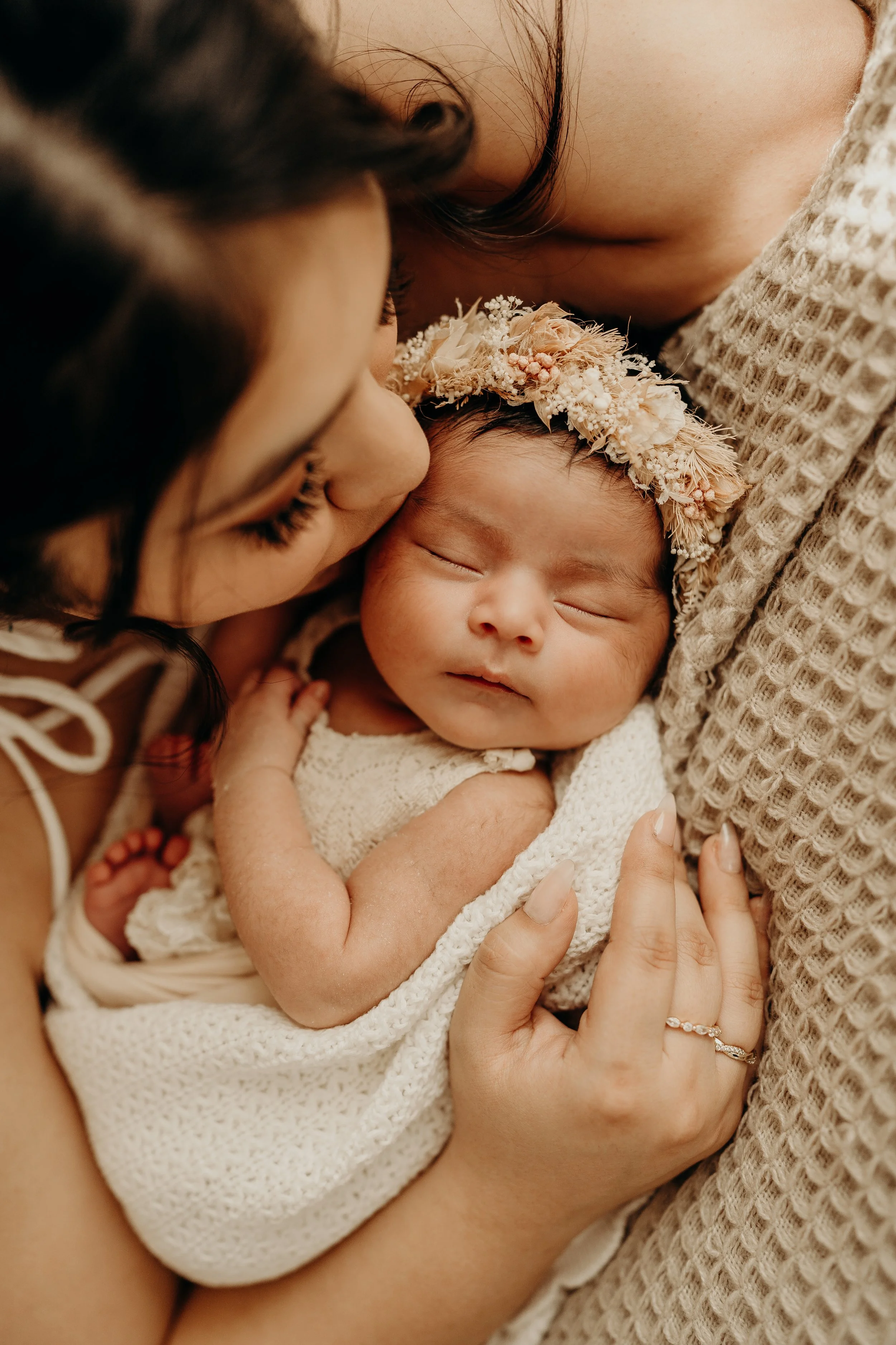 Studio-Newborn-Photoshoot-Fort-Myers-Florida-Norma-Garcia-Photography-Baby-Leiliana-21.jpg