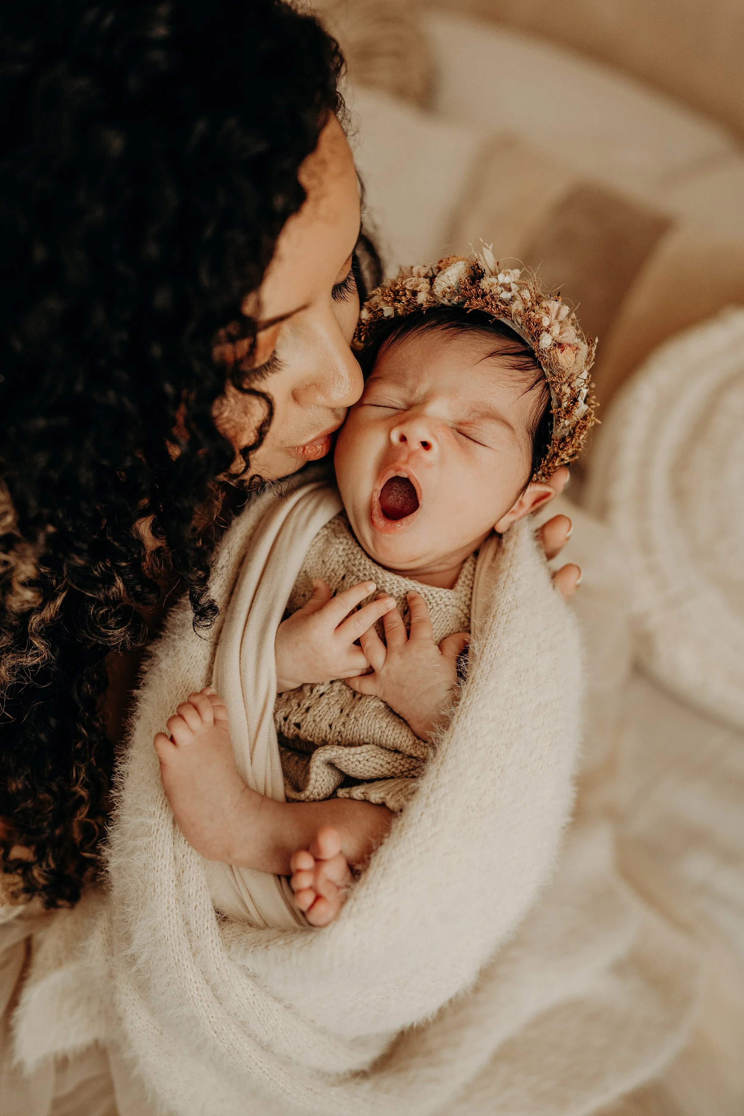 Newborn-Photoshoot-Fort-Myers-Florida-Norma-Garcia-Photography-Baby-Leia+Family-36.jpg