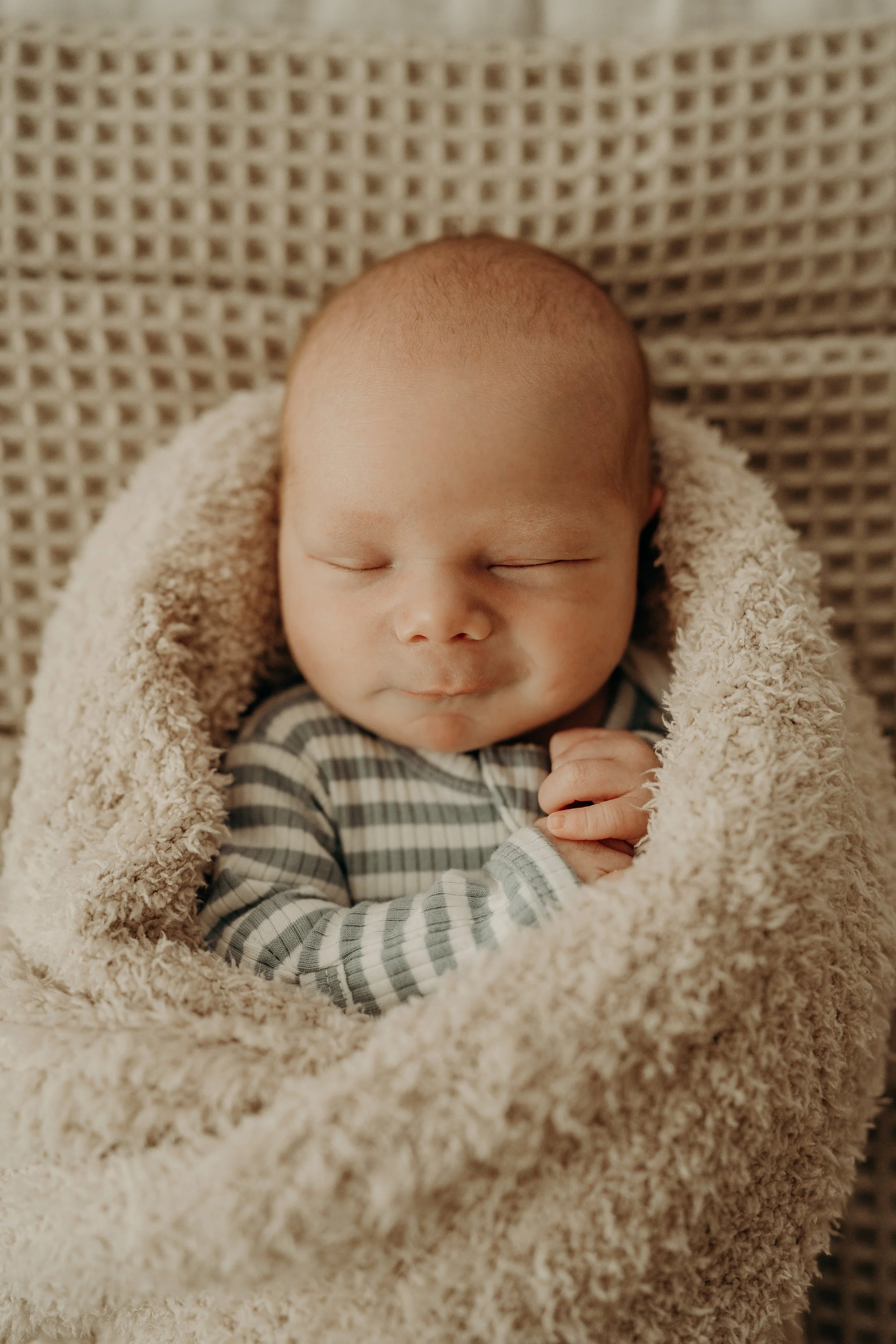 Newborn-Photoshoot-Studio-Fort-Myers-Florida-Norma-Garcia-Photography-2024-Baby-Miles-27.jpg