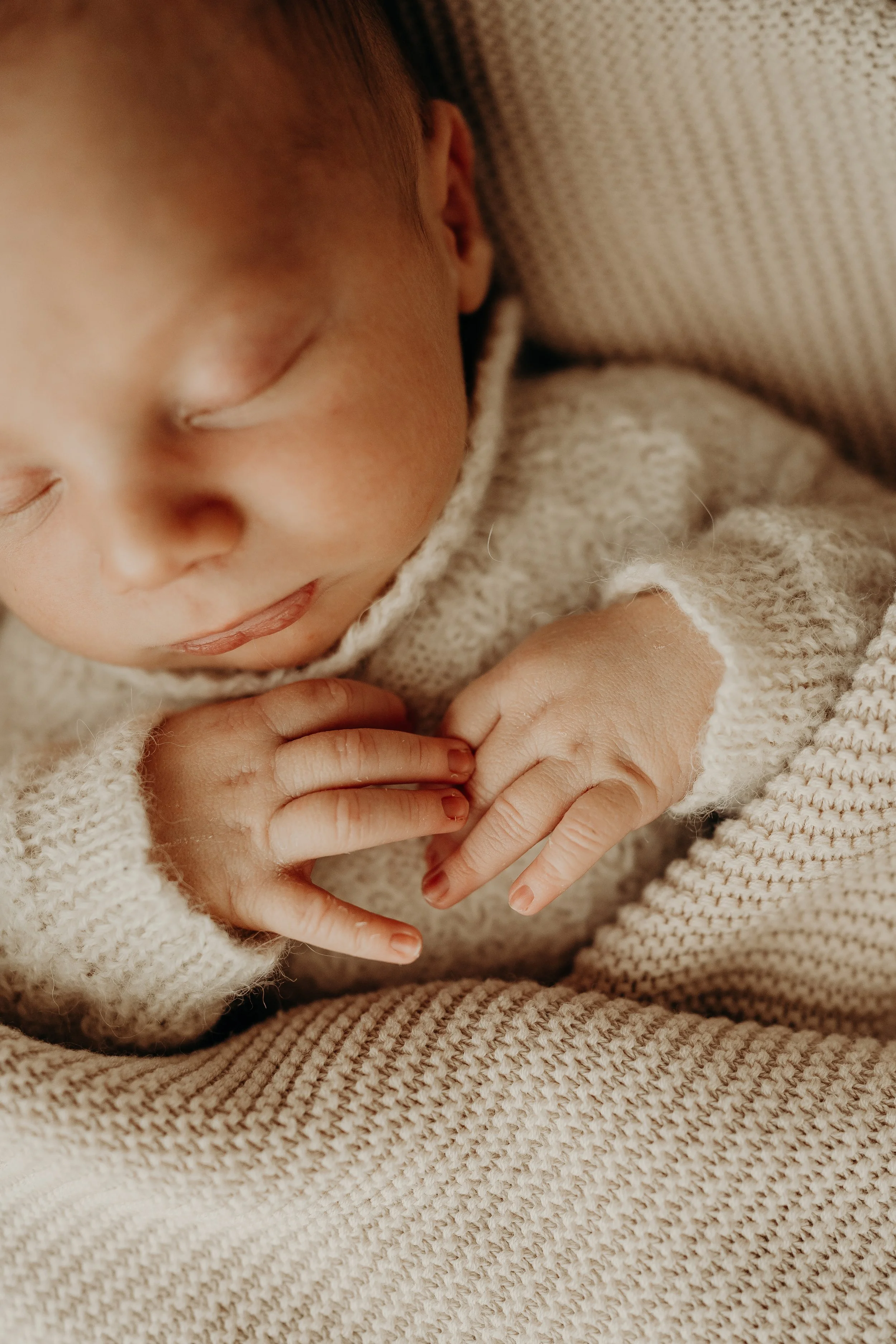 Newborn-Photoshoot-Fort-Myers-Florida-Norma-Garcia-Photography-Baby-River-32.jpg