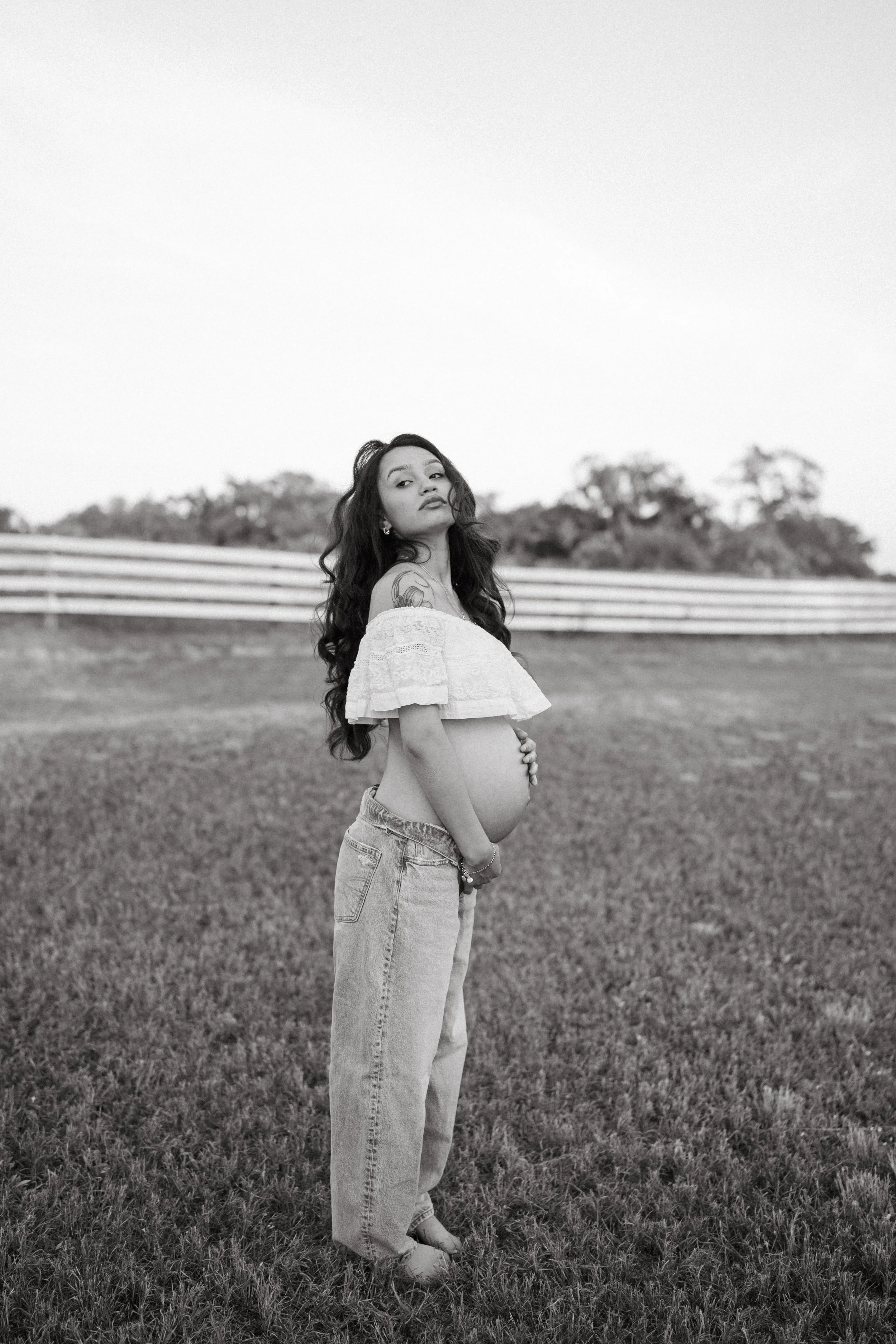 Open-Field-Maternity-Photoshoot-Labelle-Florida-Norma-Garcia-Photography-Ava-175.jpg