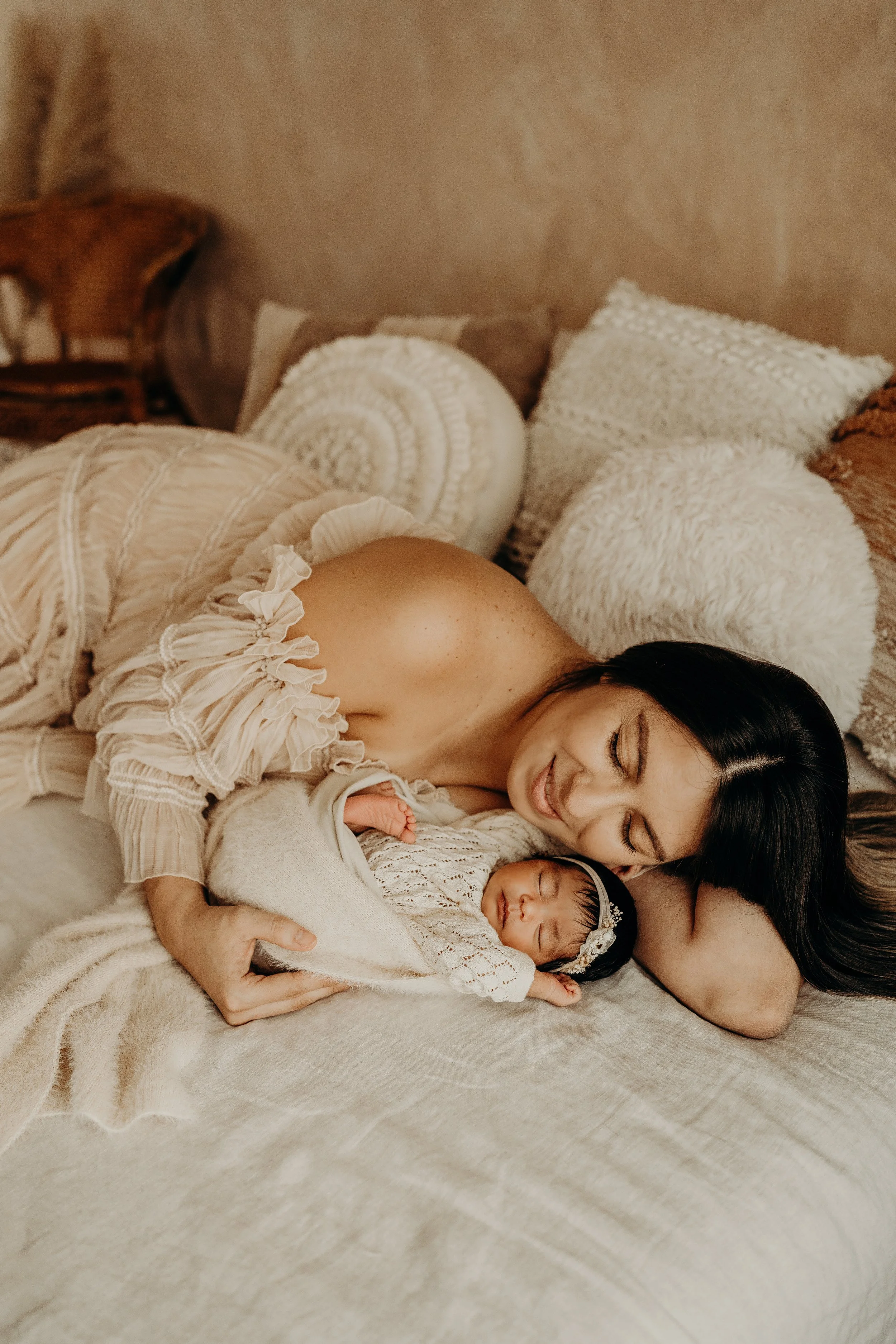 Newborn-Photoshoot-Studio-Fort-Myers-Florida-Norma-Garcia-Photography-Baby-Allison-38.jpg