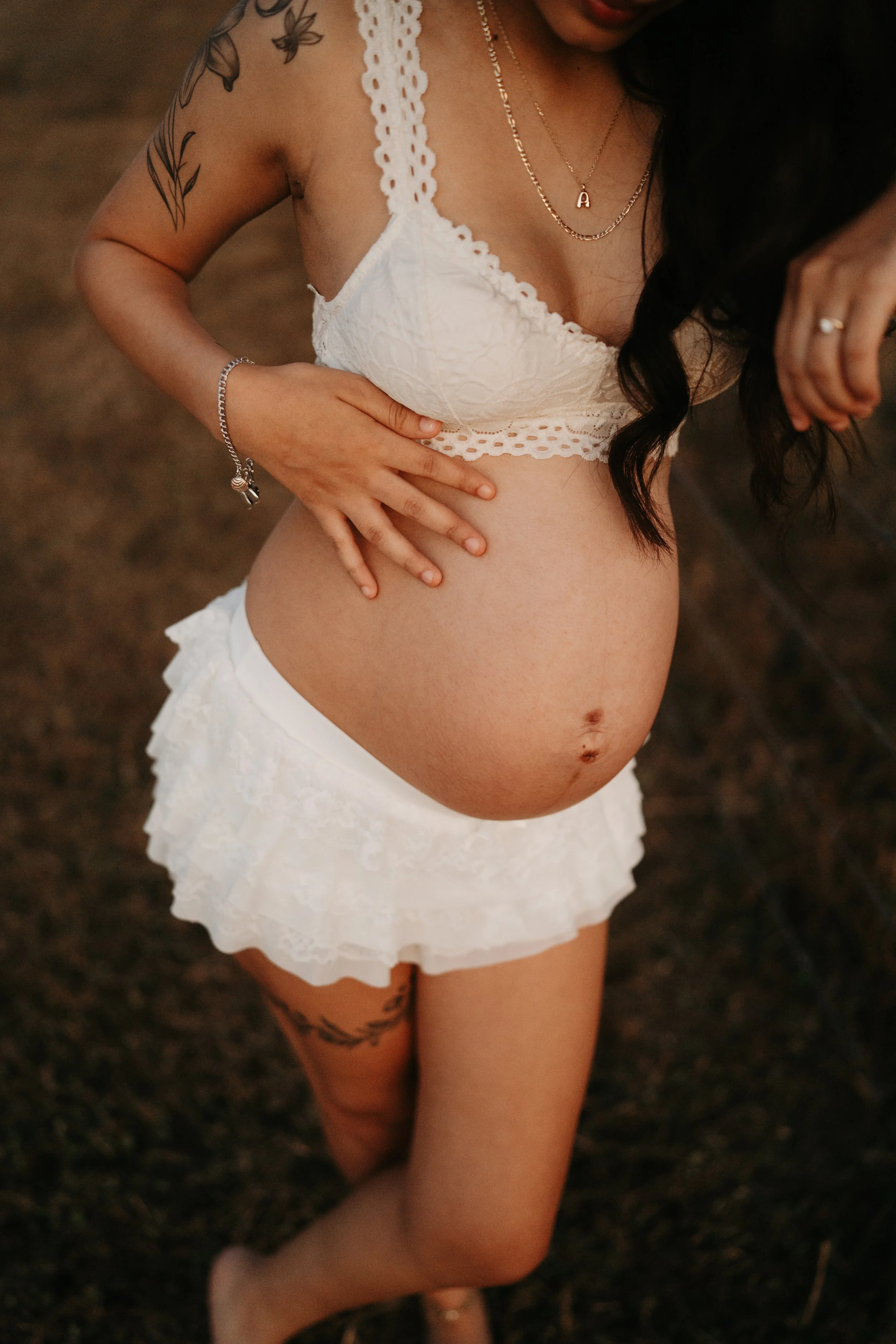 Open-Field-Maternity-Photoshoot-Labelle-Florida-Norma-Garcia-Photography-Ava-313.jpg