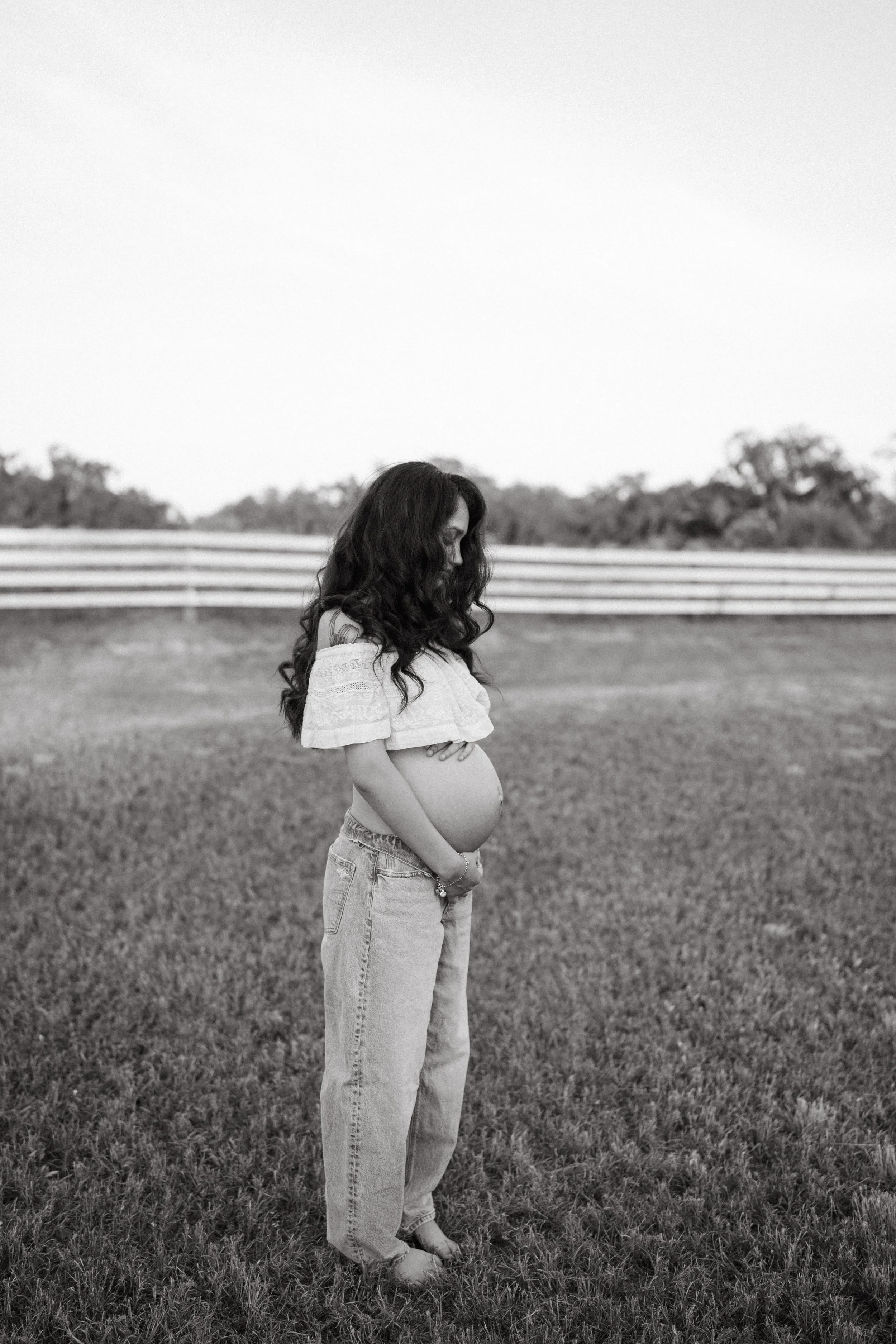 Open-Field-Maternity-Photoshoot-Labelle-Florida-Norma-Garcia-Photography-Ava-172.jpg