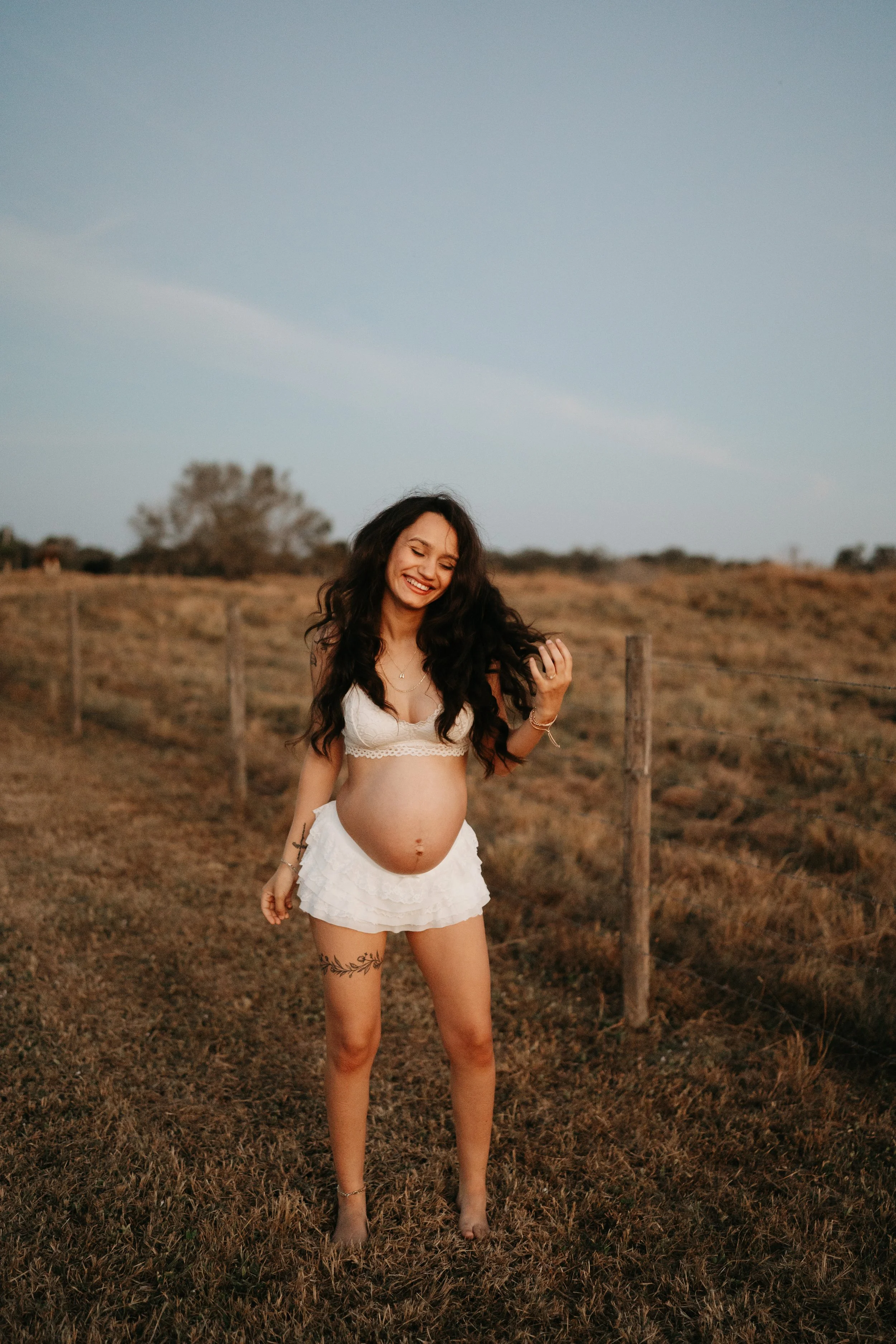 Open-Field-Maternity-Photoshoot-Labelle-Florida-Norma-Garcia-Photography-Ava-348.jpg