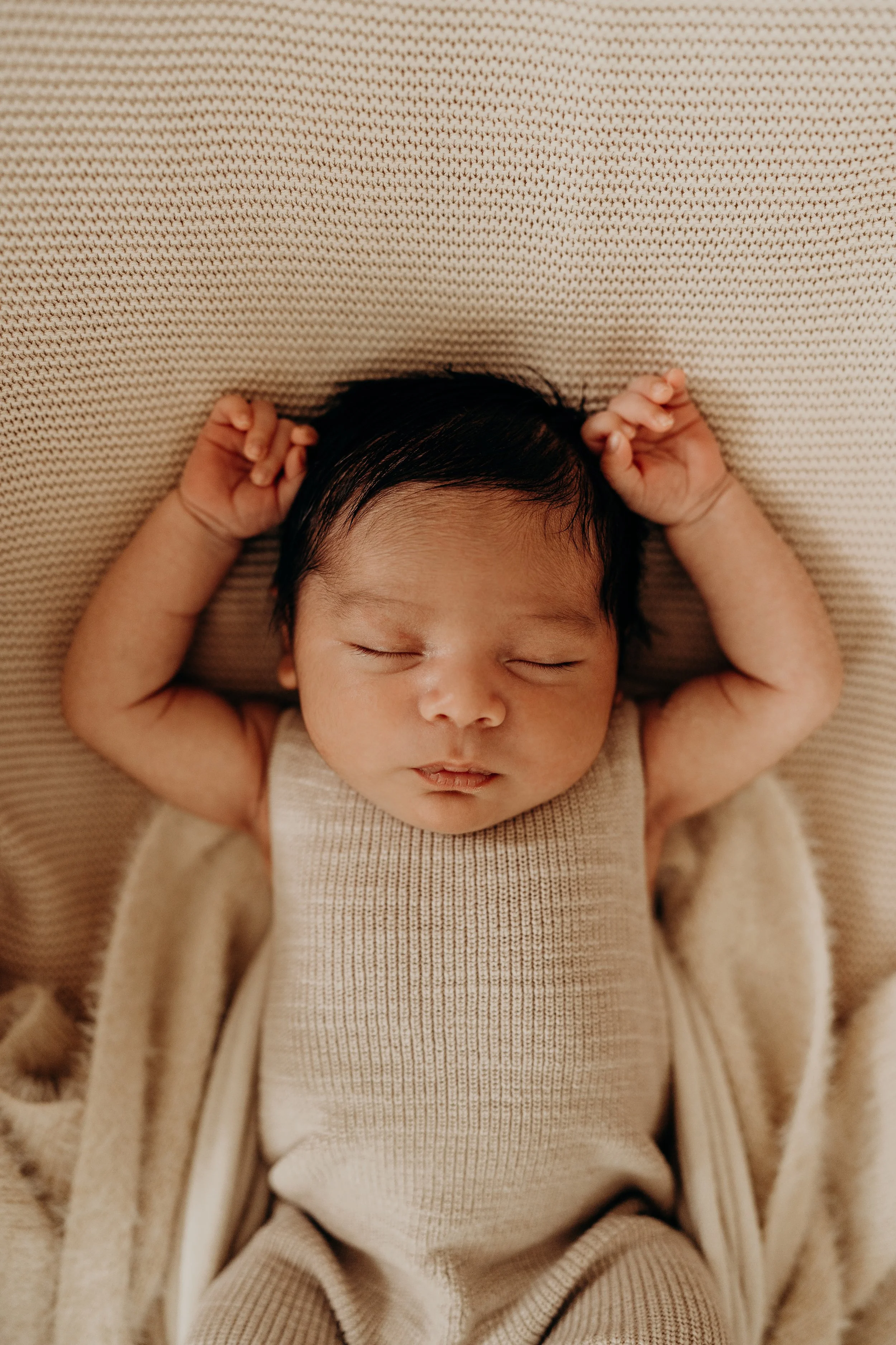 Newborn-Photoshoot-Studio-Fort-Myers-Florida-Norma-Garcia-Photography-2024-Baby-Thiago-39.jpg