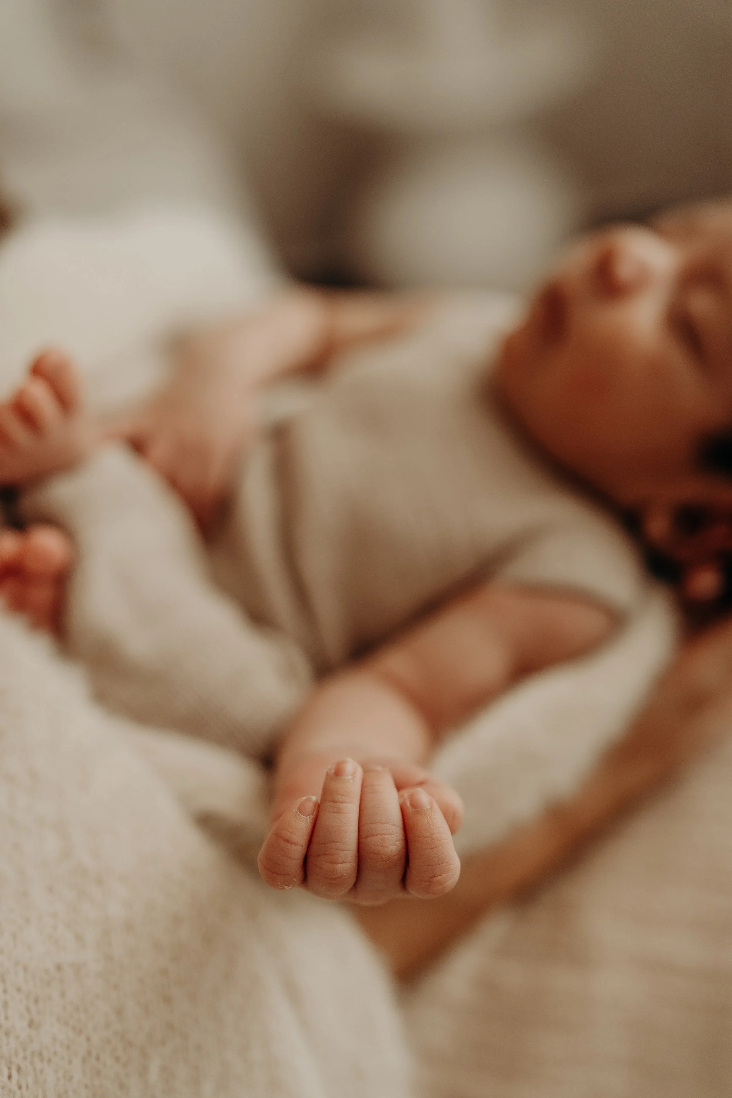 Newborn-Photoshoot-Studio-Fort-Myers-Florida-Norma-Garcia-Photography-2024-Baby-Thiago-24.jpg