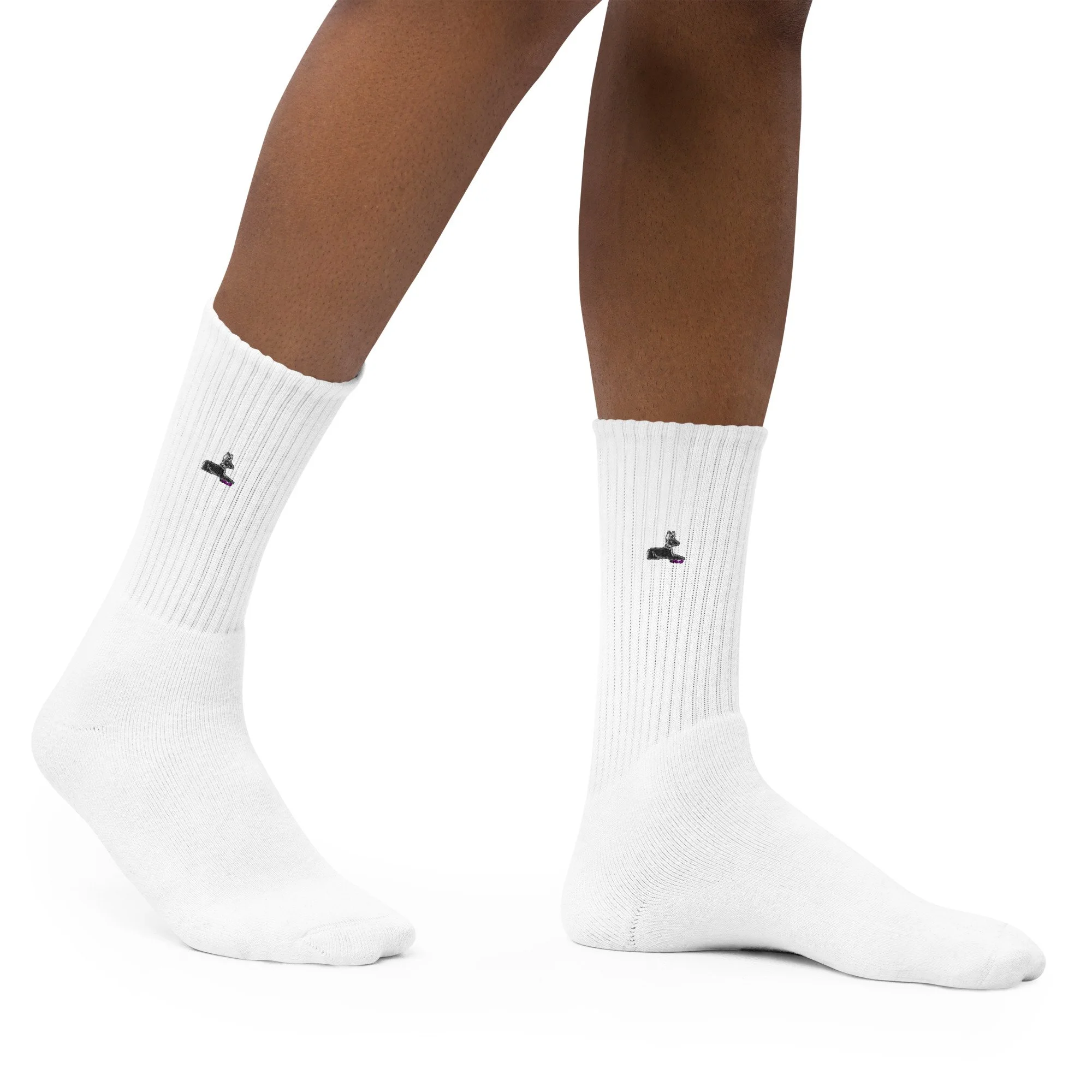 embroidered-crew-socks-white-right-68892ebec16a7.jpg