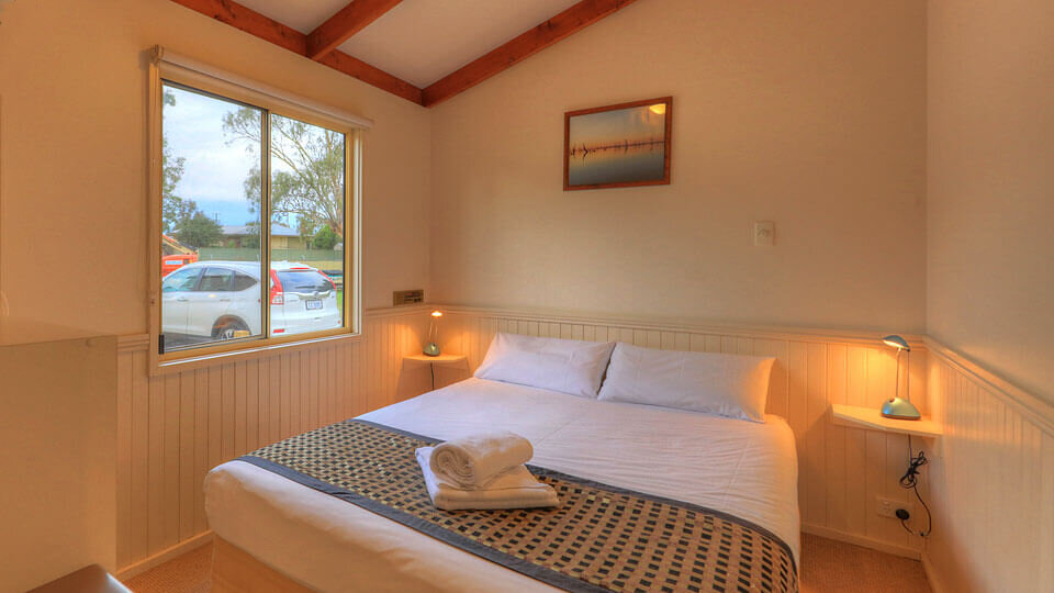 river-view-accommodation-yarrawonga.2.jpg