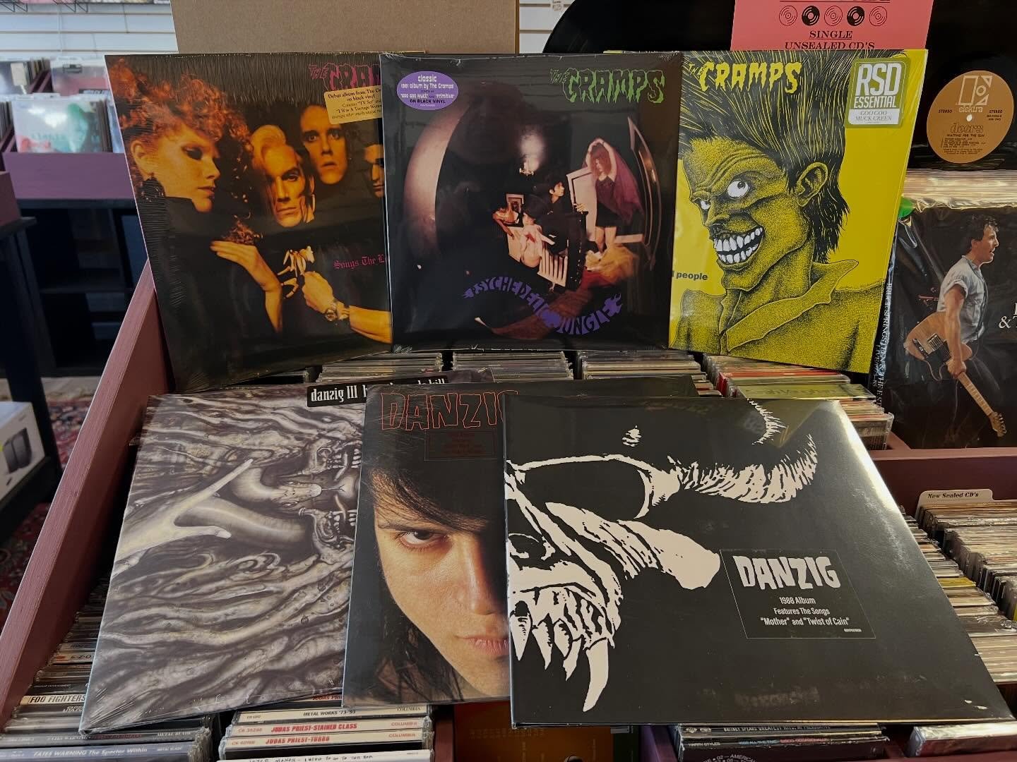 Happy Friday! Just about One week until Record Store Day! Product has started to arrive, so busy busy preparing for next weekend. A few arrivals in today, always quiet the week leading up to RSD. We are here till 7pm and all weekend- #indierecordstor