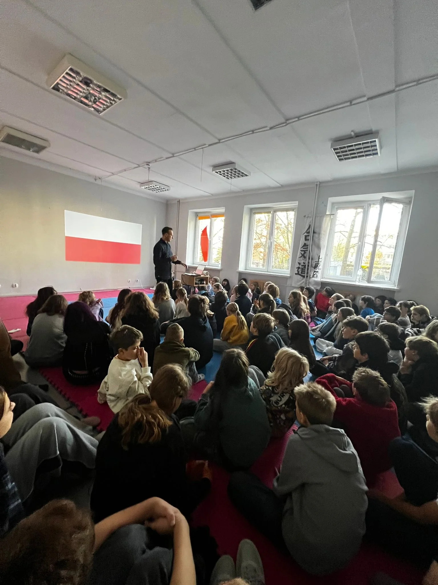 WhatsApp Image 2025-11-06 at 09.59.09 (1).jpeg