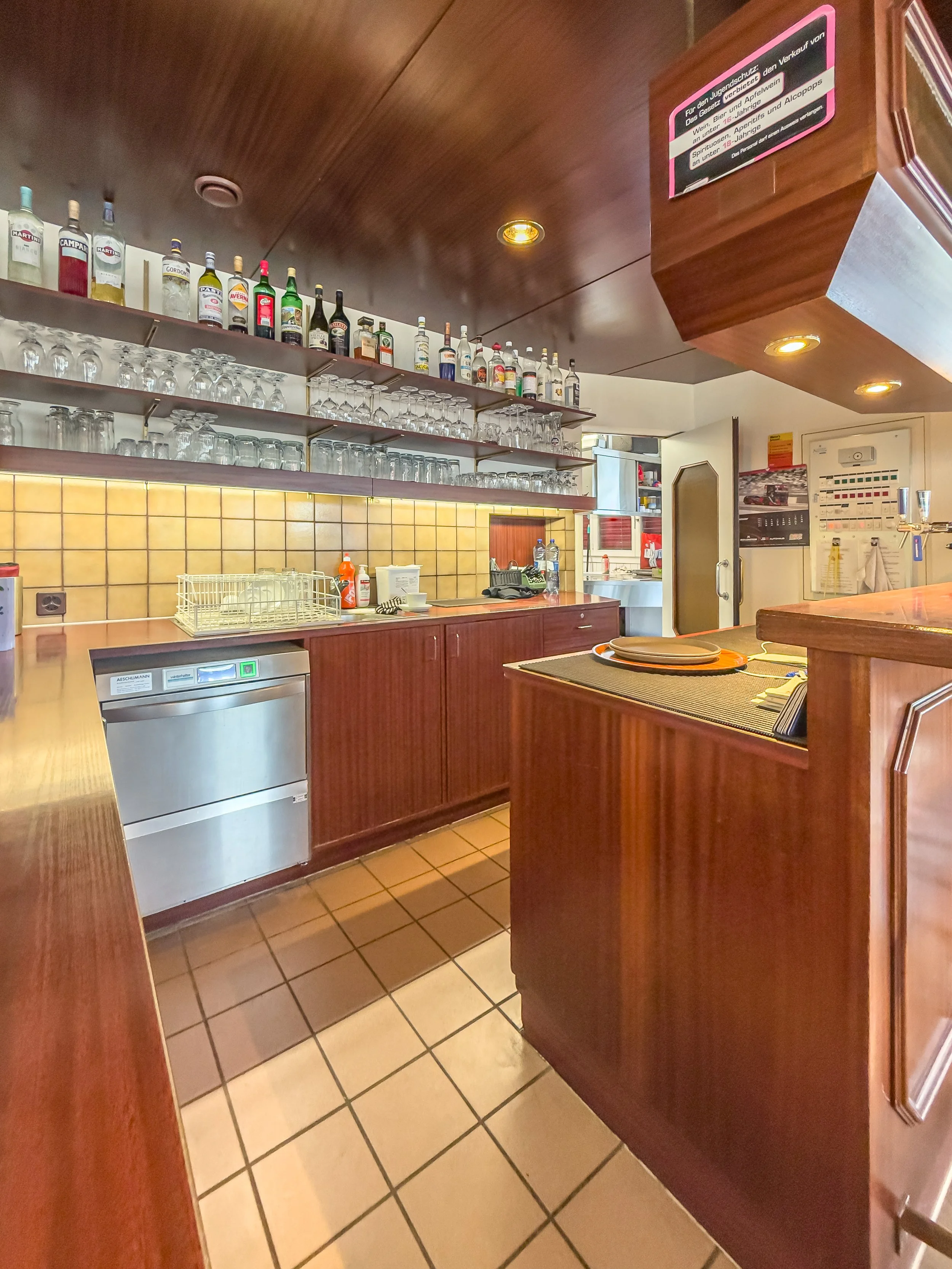 EG Restaurant-24.jpg