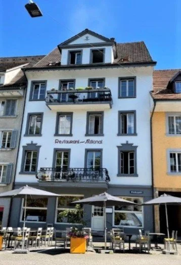 Bild Fassade National.jpg
