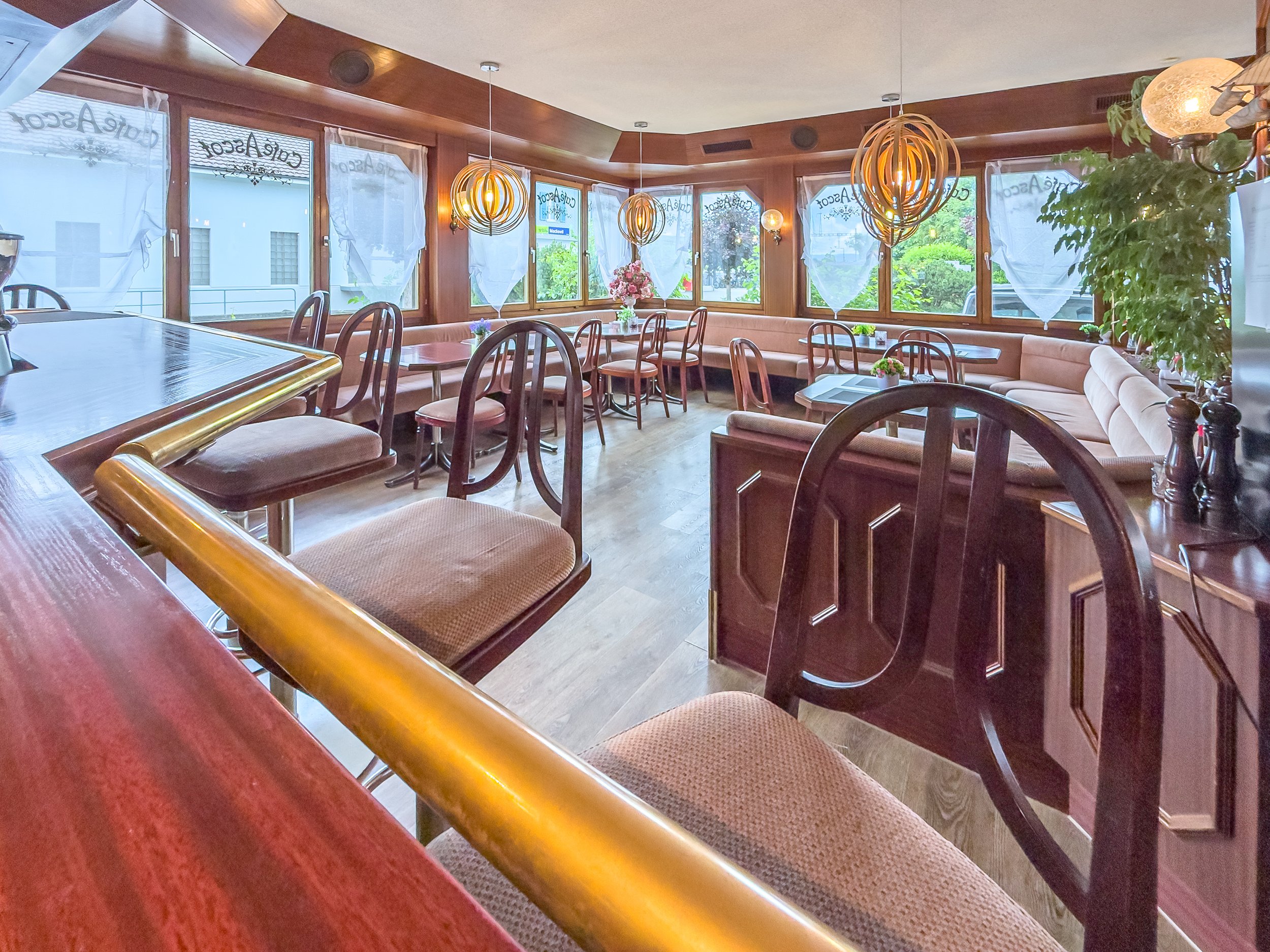 EG Restaurant-18.jpg