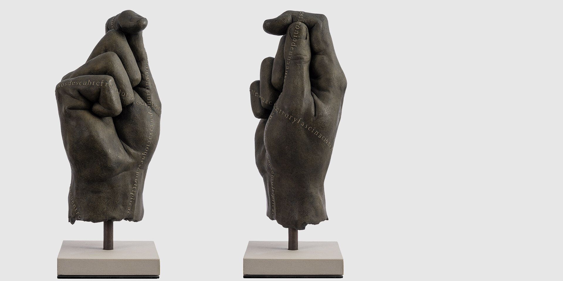 Mano X. 2015. 55x29x24 cm. Bronce.