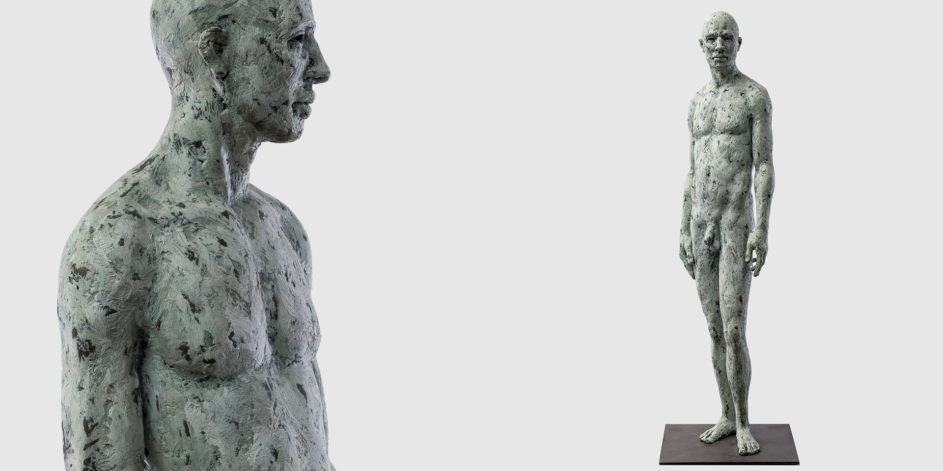 Observador XI . 2003. 70x18x14 cm. Bronce Policromado.