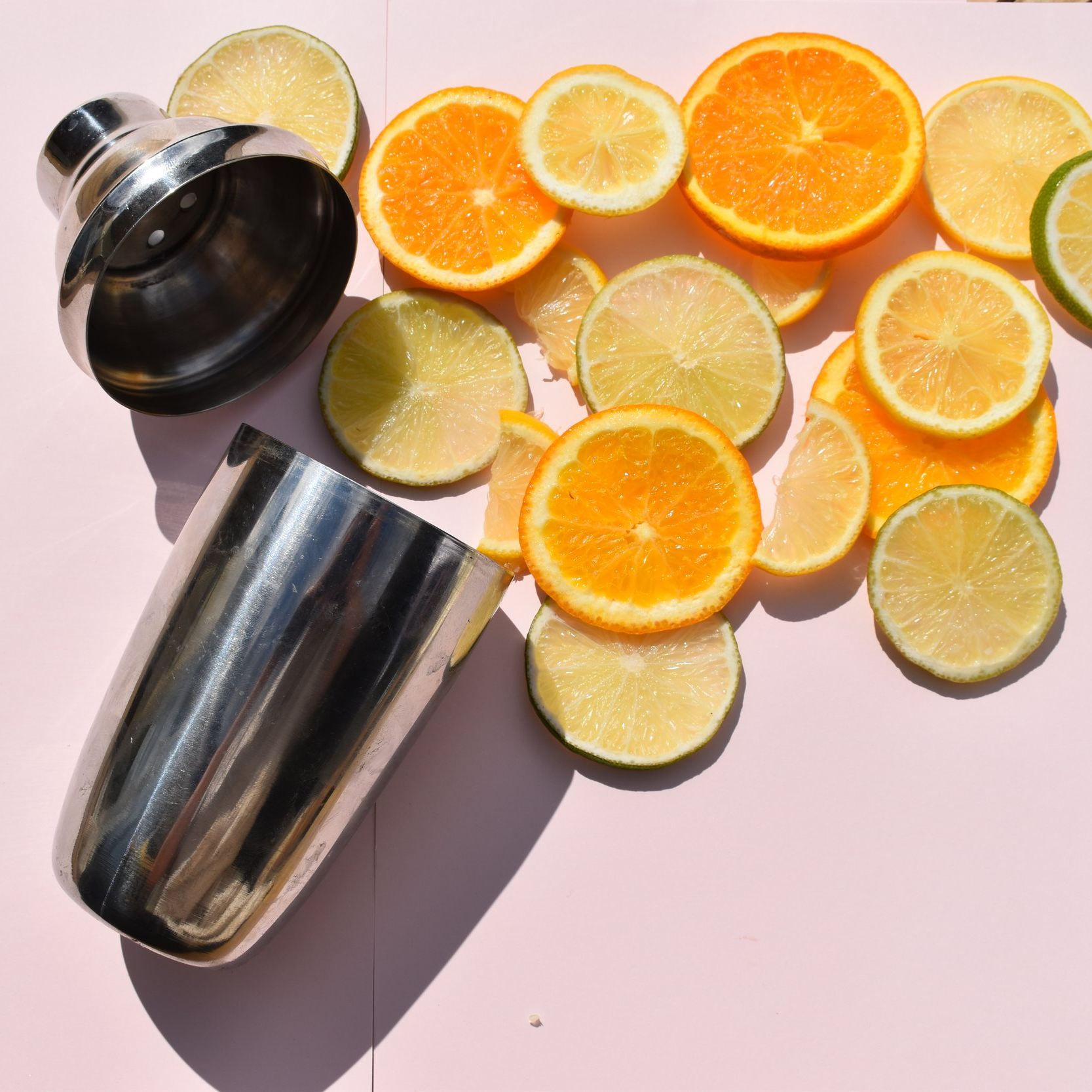 cocktail+shaker+2.png