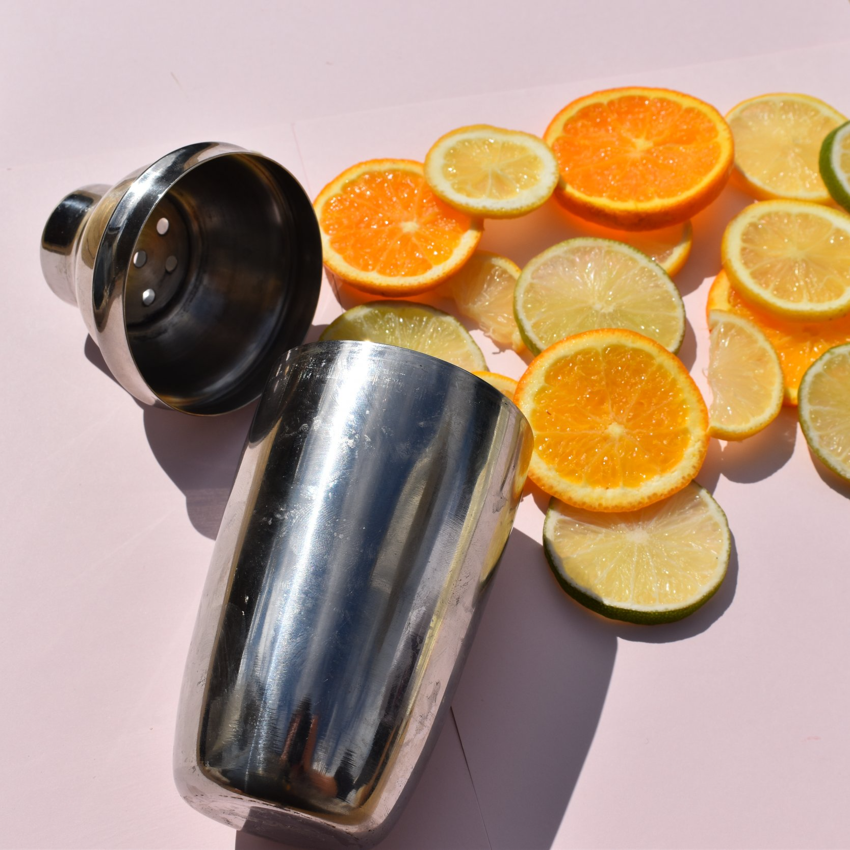 cocktail+shaker+3.png