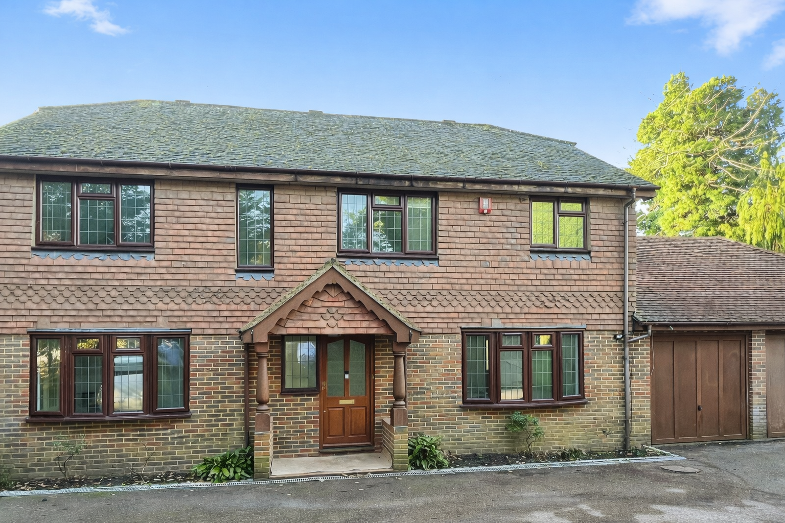 SussexhouseKT11Image Jan 25, 2026 at 03_31_17 AM.png