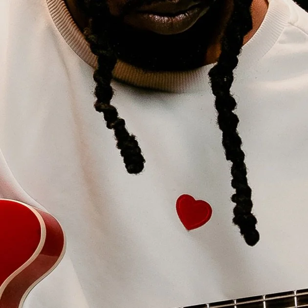 mastering (trk 5/9/10)     ©℗Carabine Music