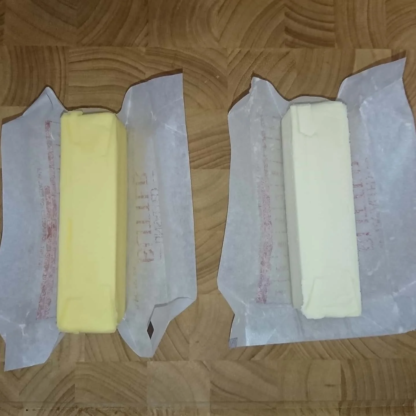 Grass fed vs Grain fed Butter
.
I always buy grass fed butter. However I mistakenly bought some grain fed butter the other day, got home and realized the stark difference in color and taste. This got me thinking about some butter facts.
.
Butter can 